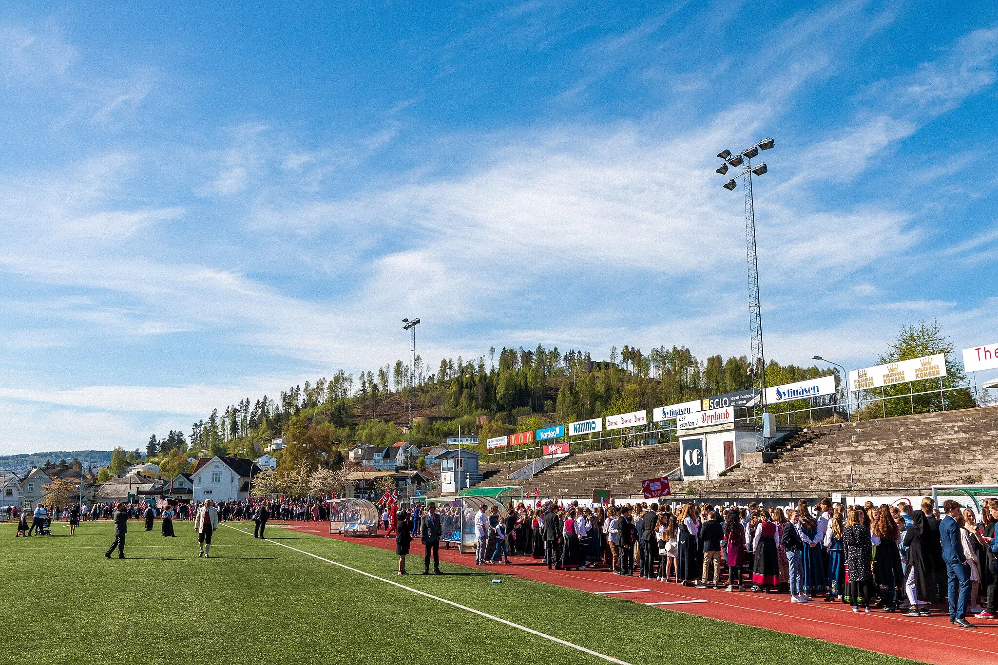 Photo showing: May 17 at Gjøvik stadion with Hovdetoppen Hill in background clearcutted.