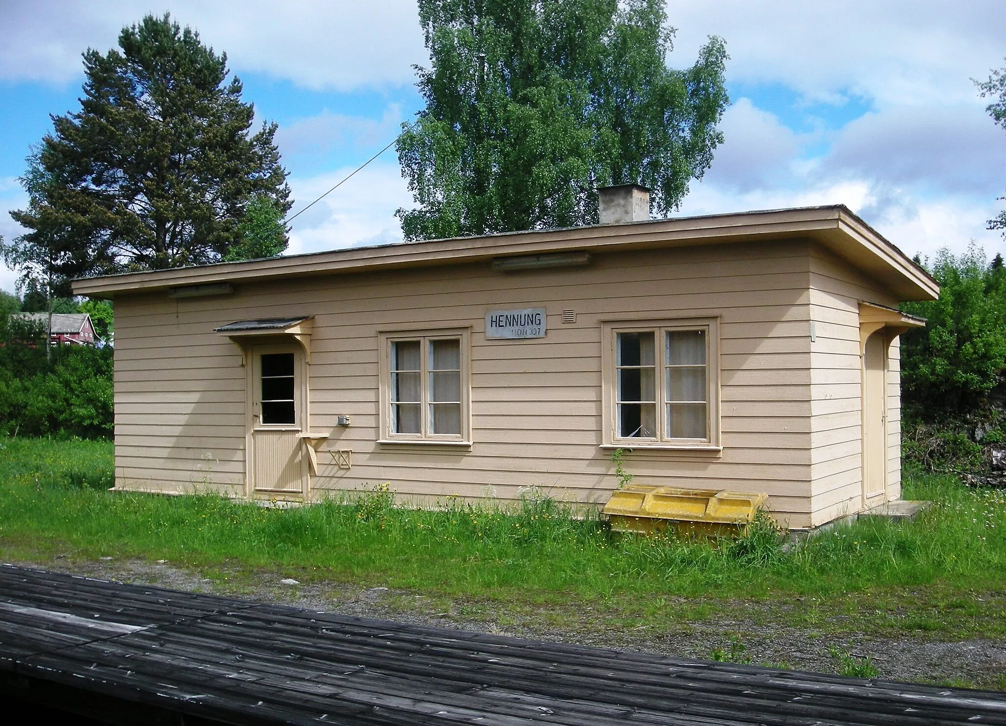 Photo showing: Hennung station on the Gjøvik line