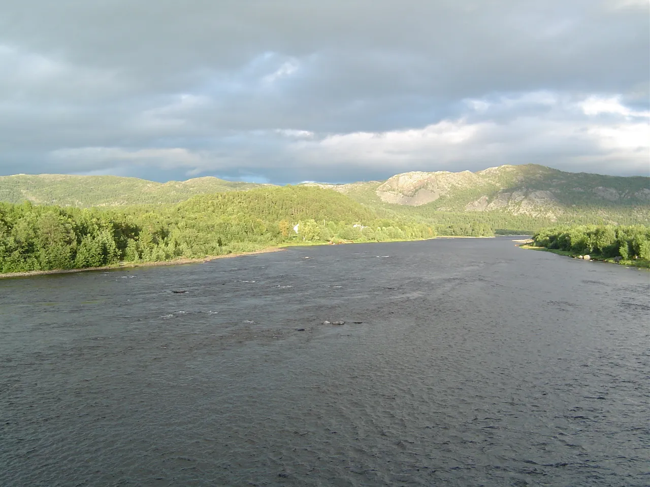 Photo showing: Altaelva river, Finnmark, Norway