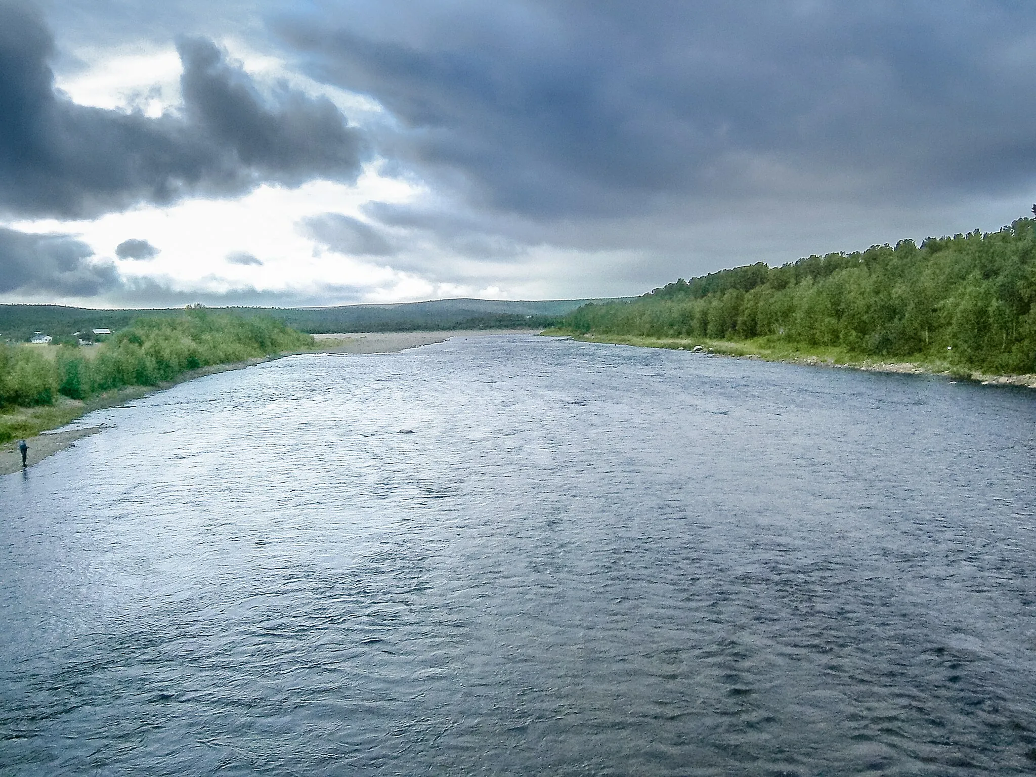 Photo showing: Anarjohka river, Norway/Finland border