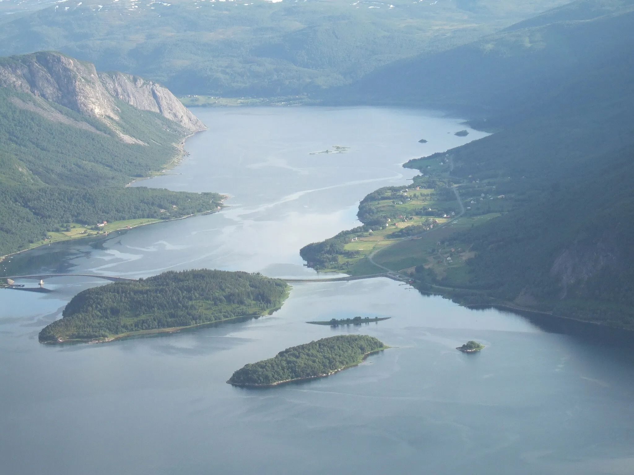 Photo showing: Misværfjorden in Bodø, Nordland, Norway.