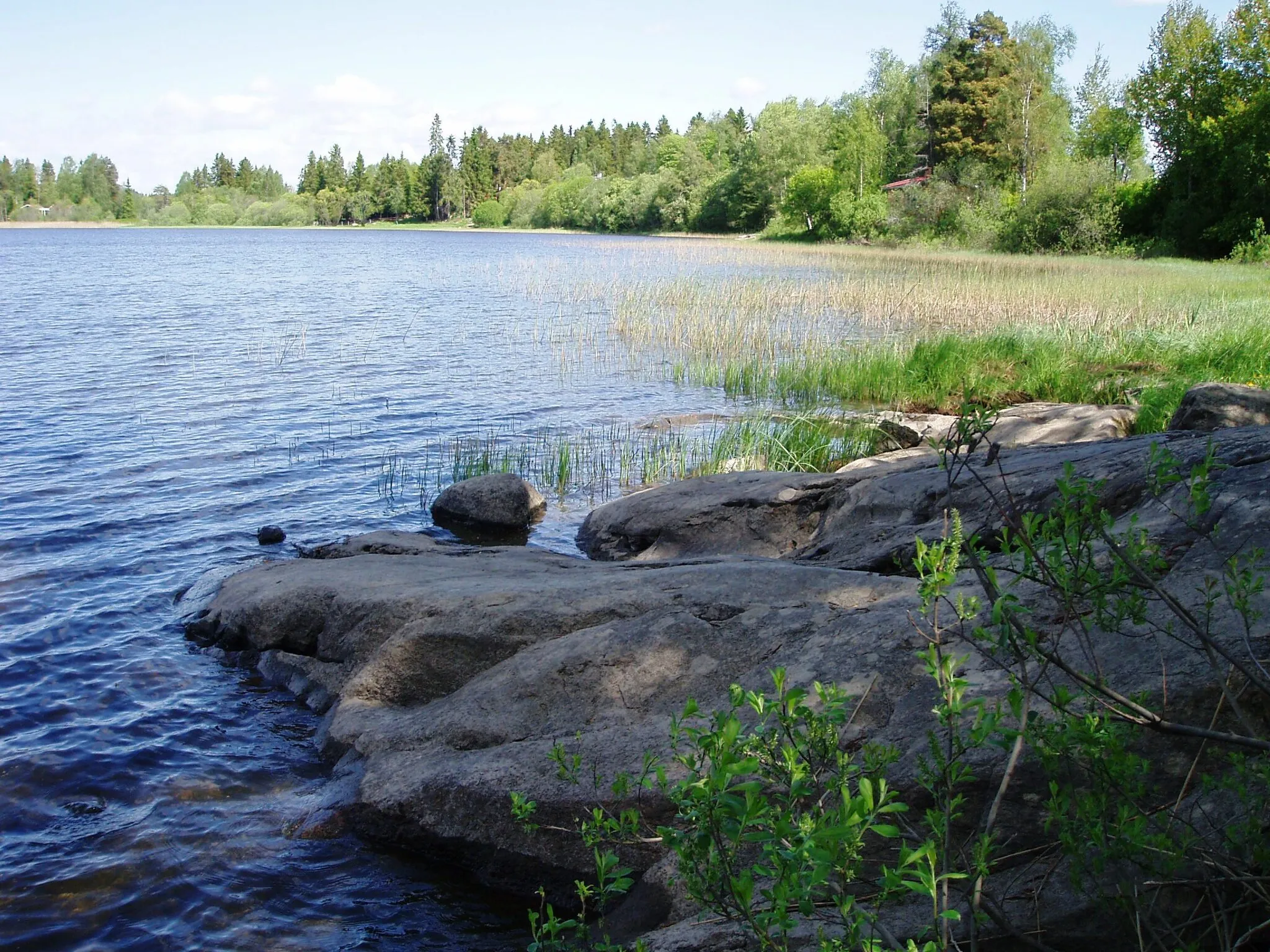 Photo showing: Bråtevann i Aurskog-Høland kommune.