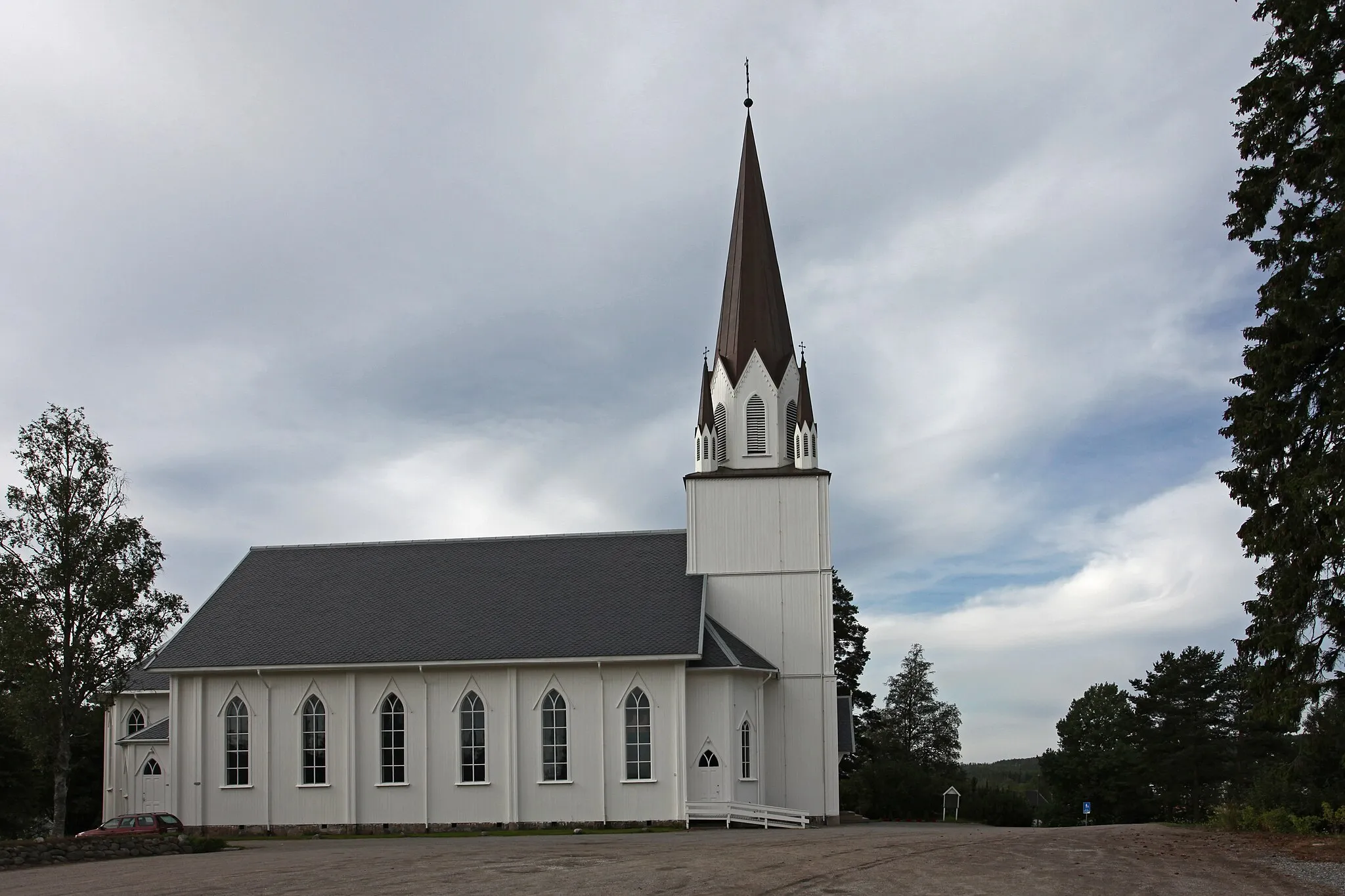 Photo showing: Picture of Løken church (Aurskog-Høland, Akershus - Norway)