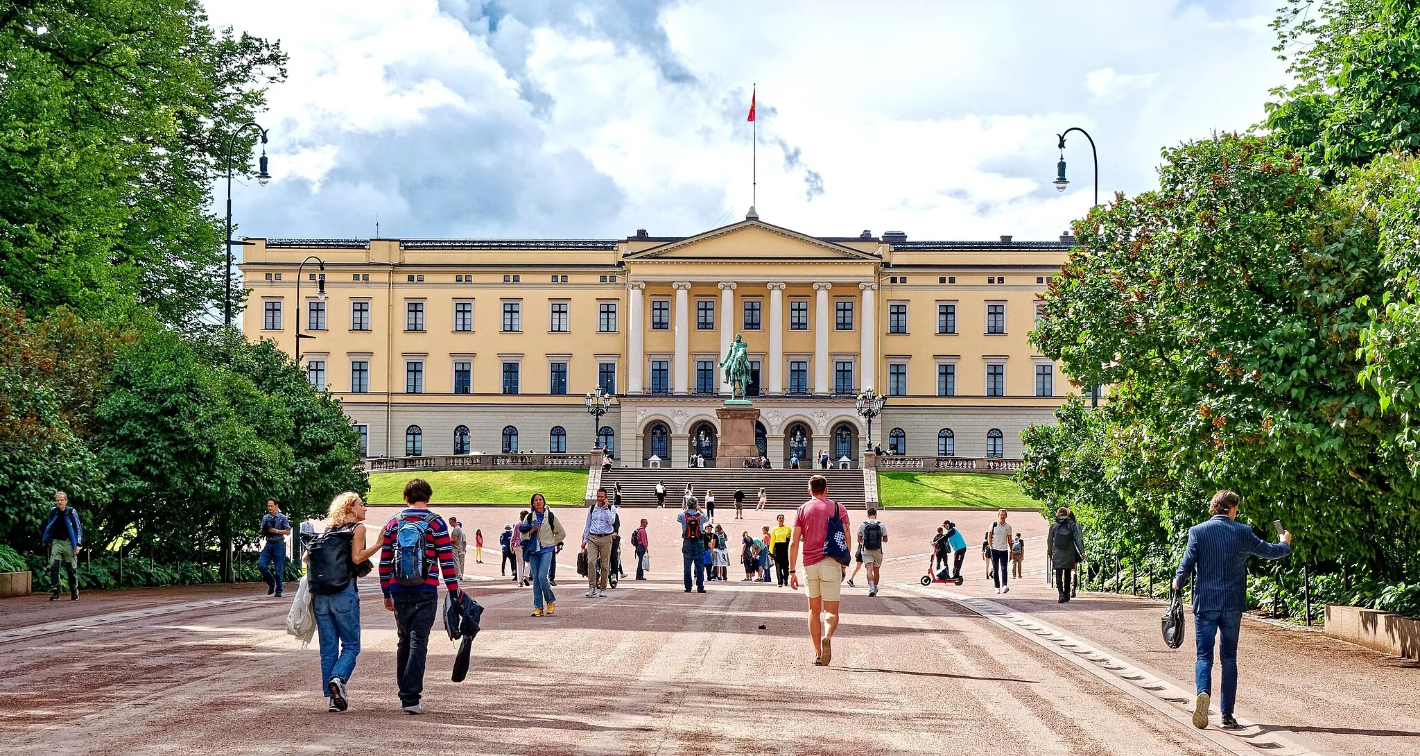 Photo showing: The Royal Palace in Oslo.