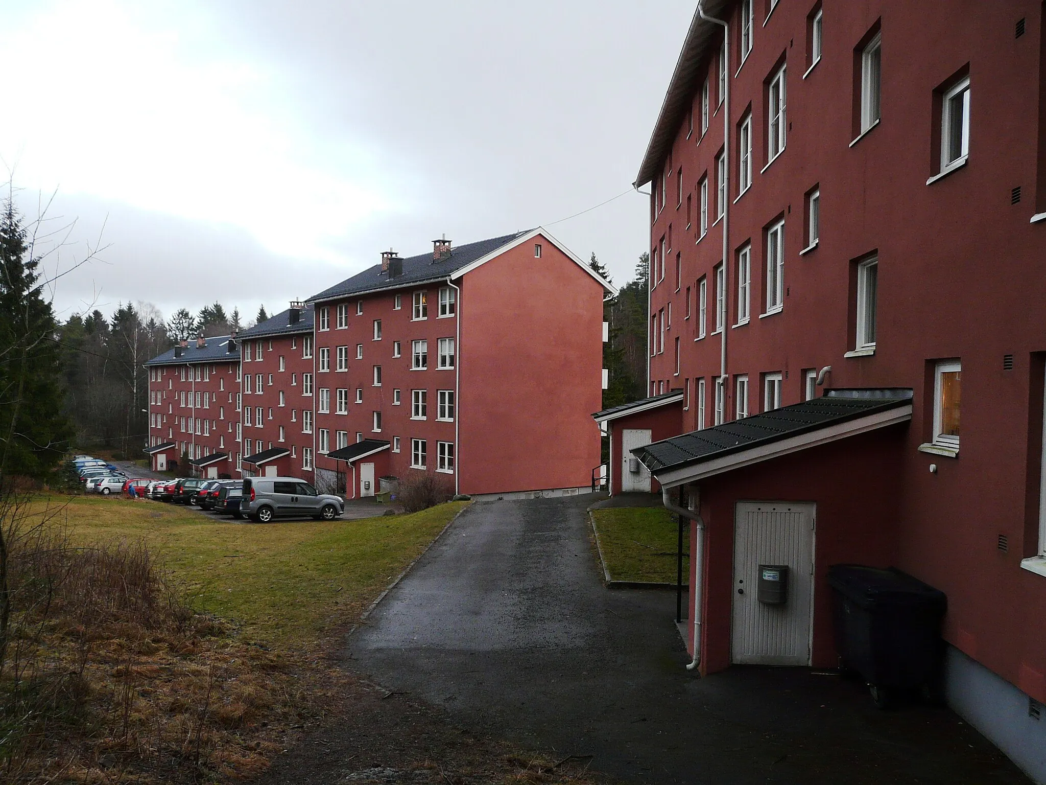 Photo showing: Blokker ved inngangen til Lillomarka, på Tonsenhagen, Oslo