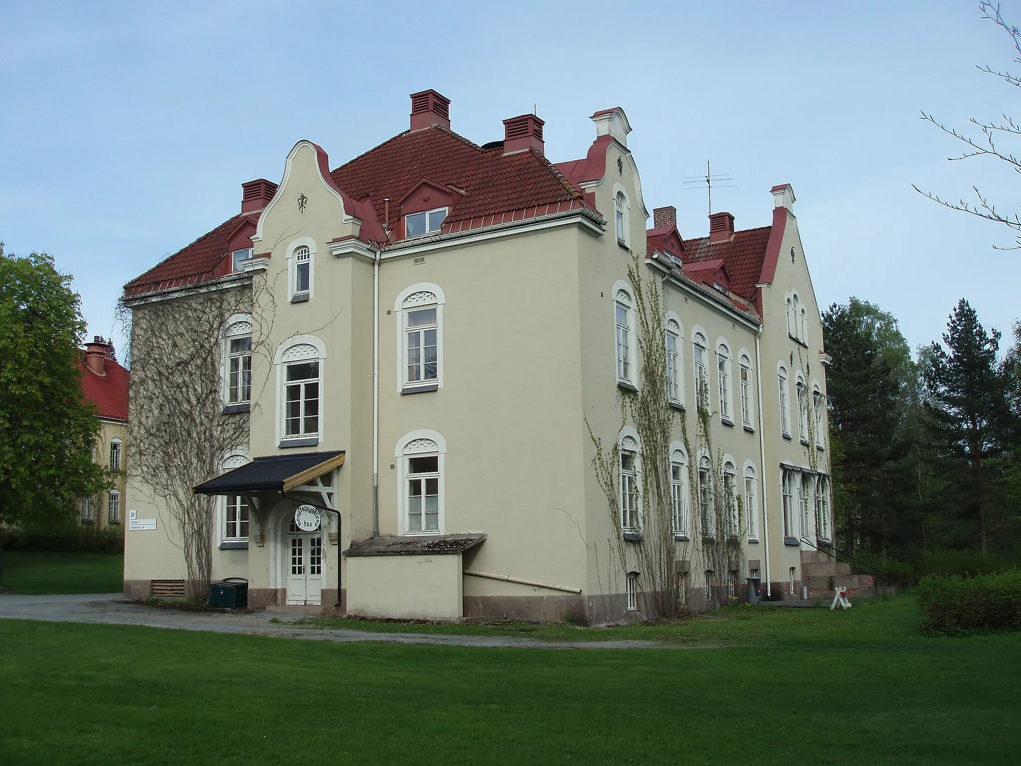 Photo showing: The building called "Kurhus 2" at Dikermark Hospital in Asker in Norway.