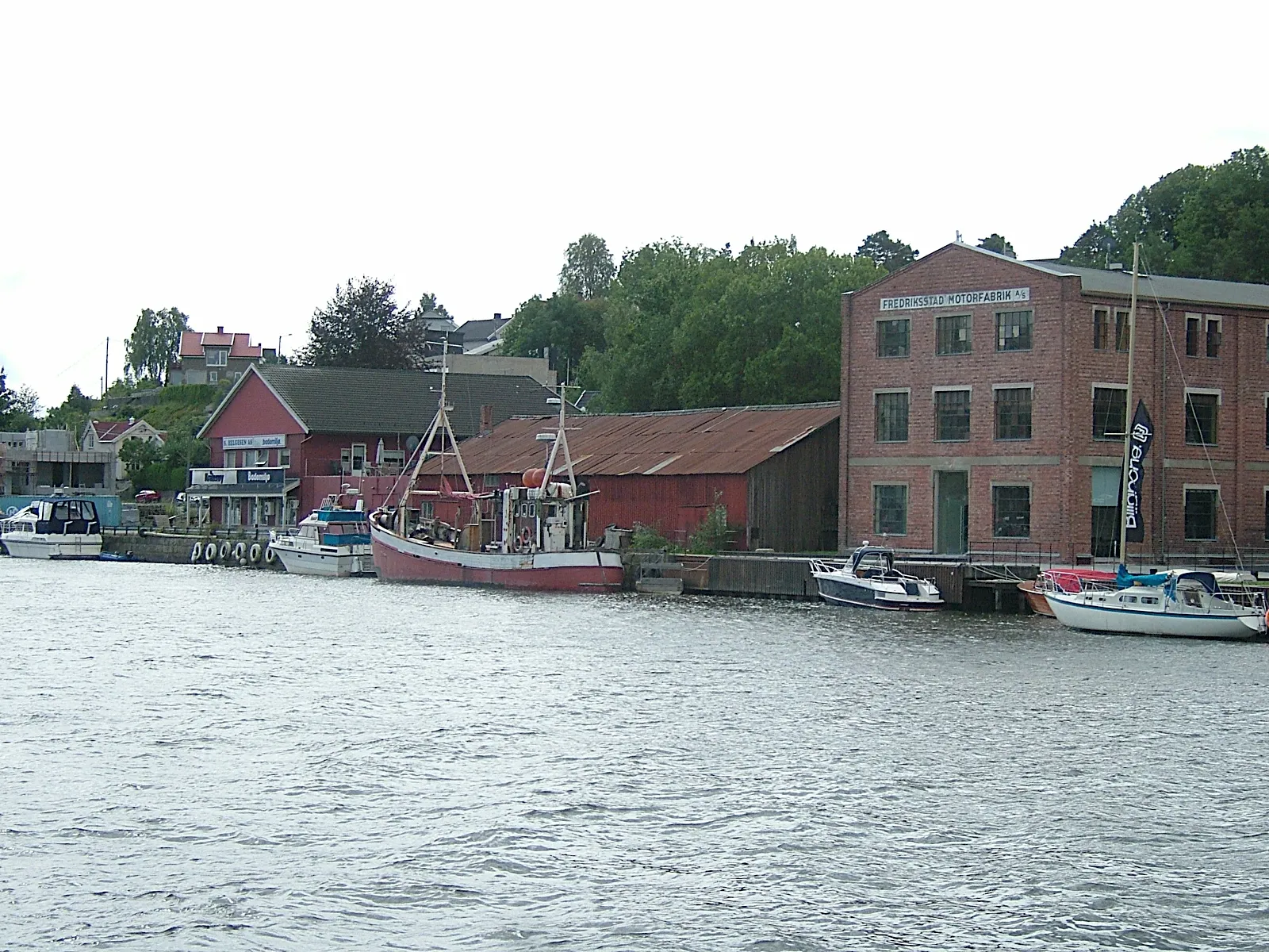 Photo showing: Fredriksstad Motorfabrik