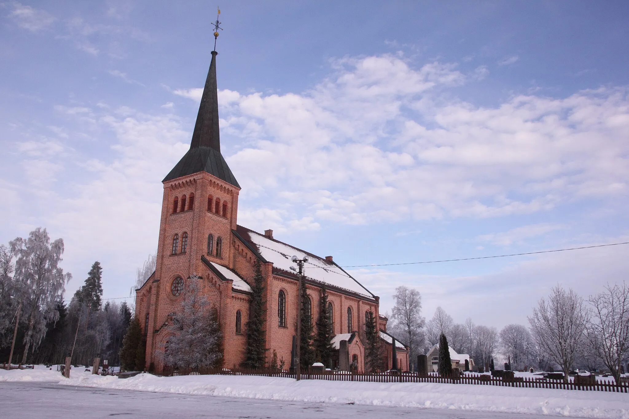 Photo showing: Nes church 1