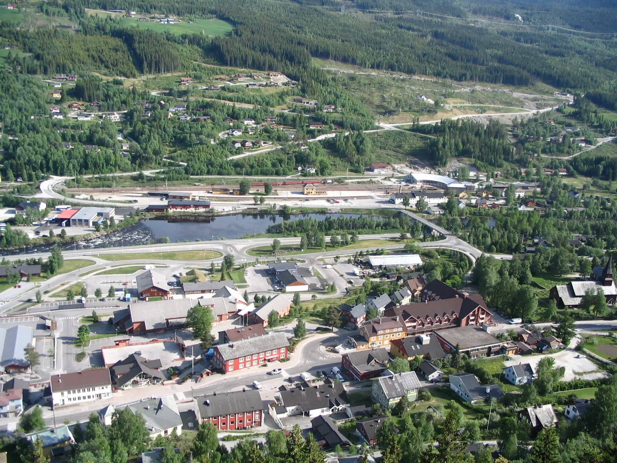 Photo showing: Ål city center seen from Sundreberget