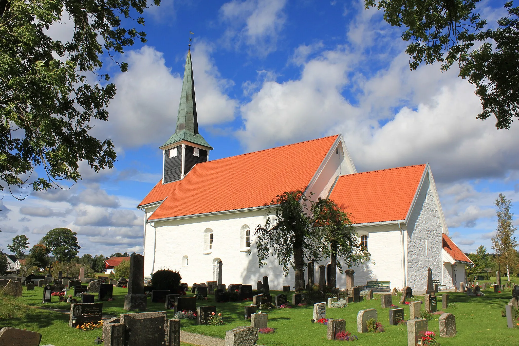 Photo showing: Enebakk church, Norway.