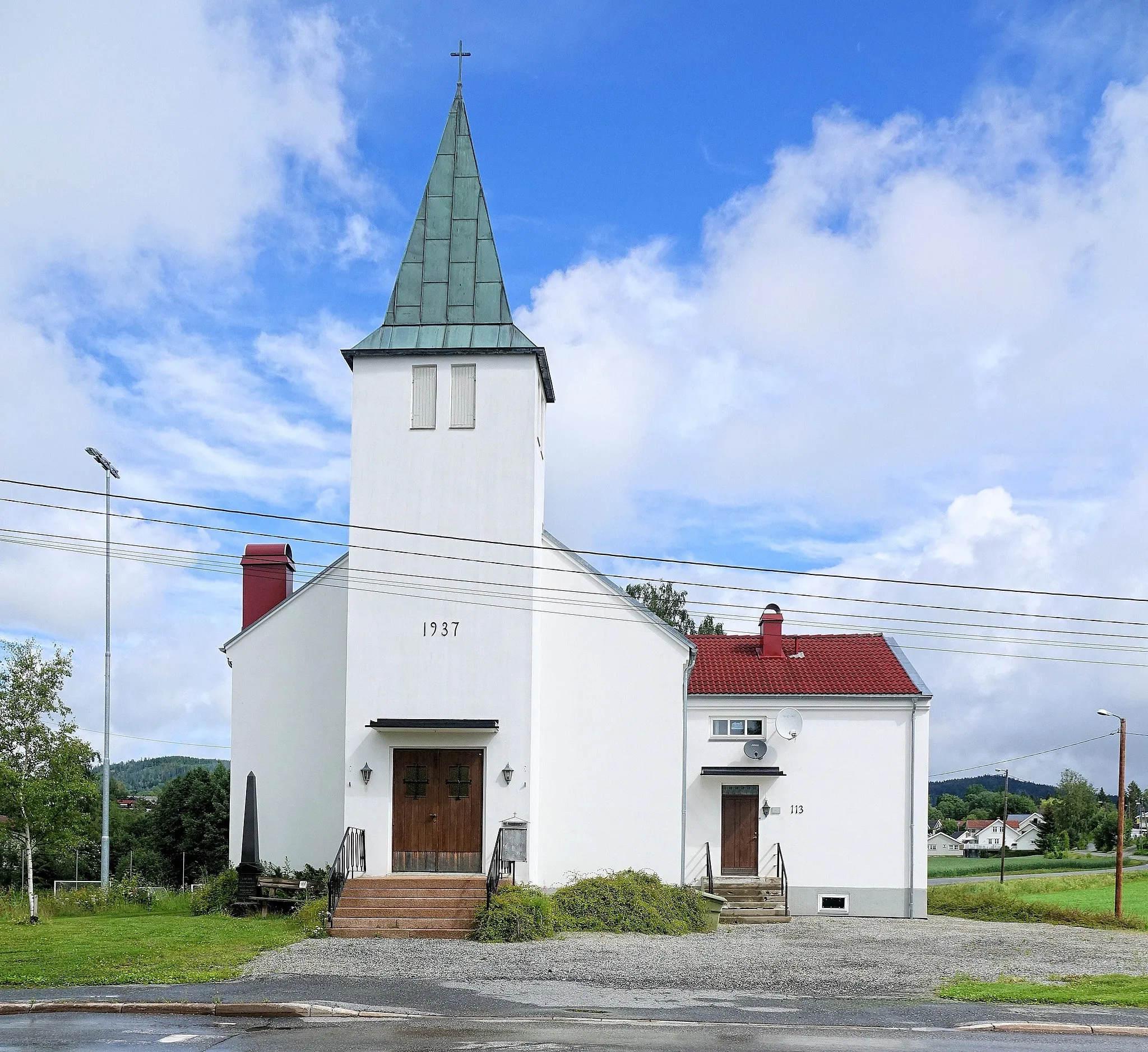 Photo showing: Lierskogen Church is locaten in Lier municipality, Norway, and has 150 seats.