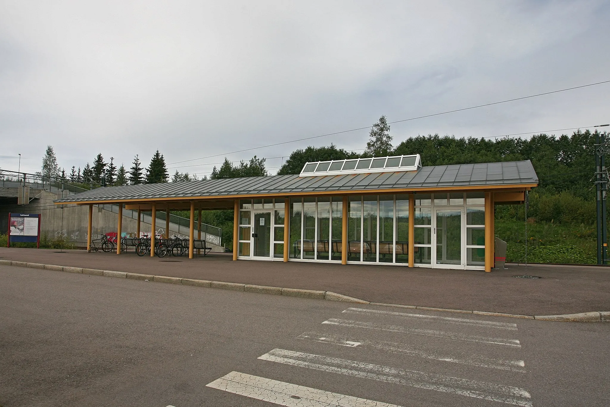 Photo showing: Picture of Leirsund Railway Station (Norway)