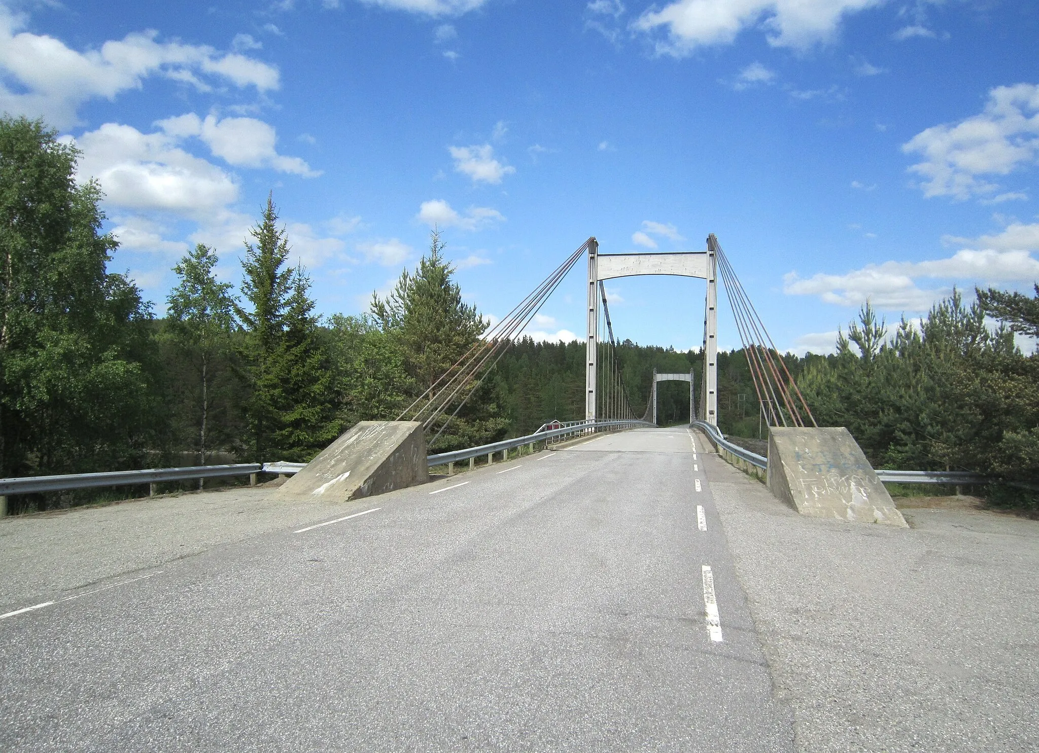 Photo showing: Bro med fylkesvei 123 ved Kroksund i Marker kommune