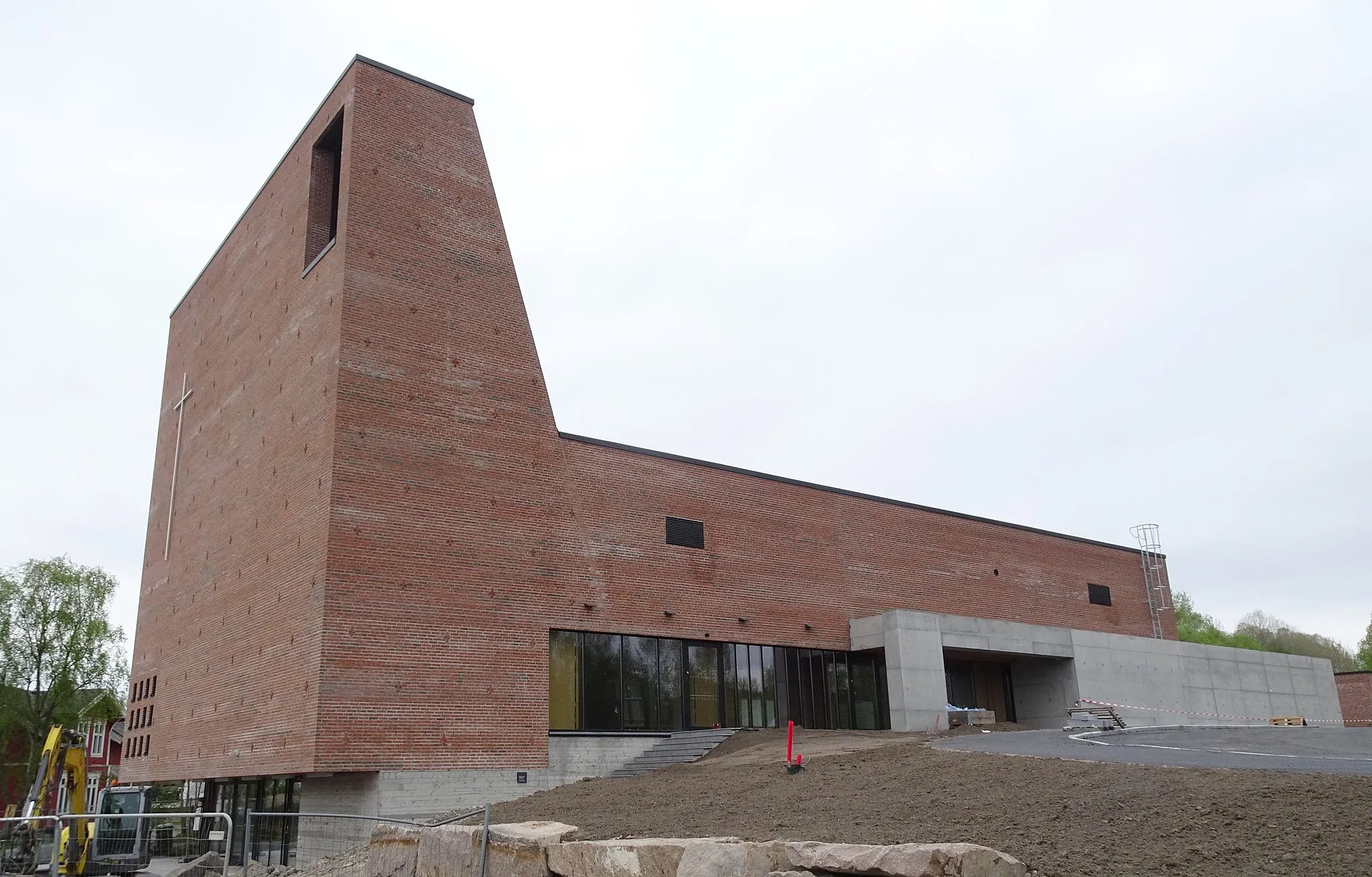 Photo showing: Spikkestad kirke- og kultursenter i mai 2018, et par uker før vigslingen