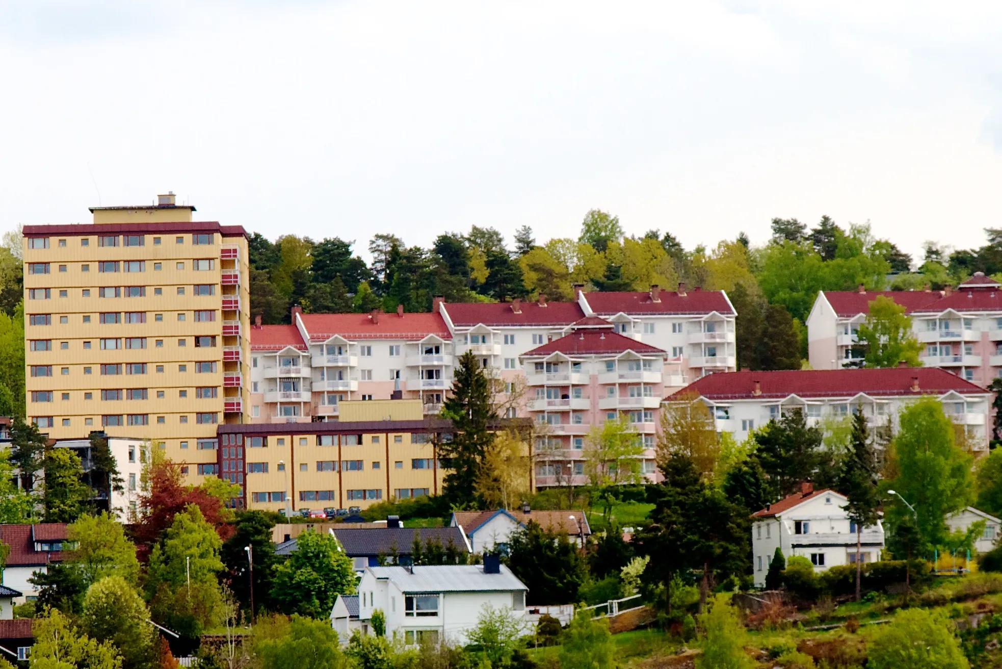 Photo showing: Oppsal sett fra Rognerud. Bydel Østensjø i Oslo.