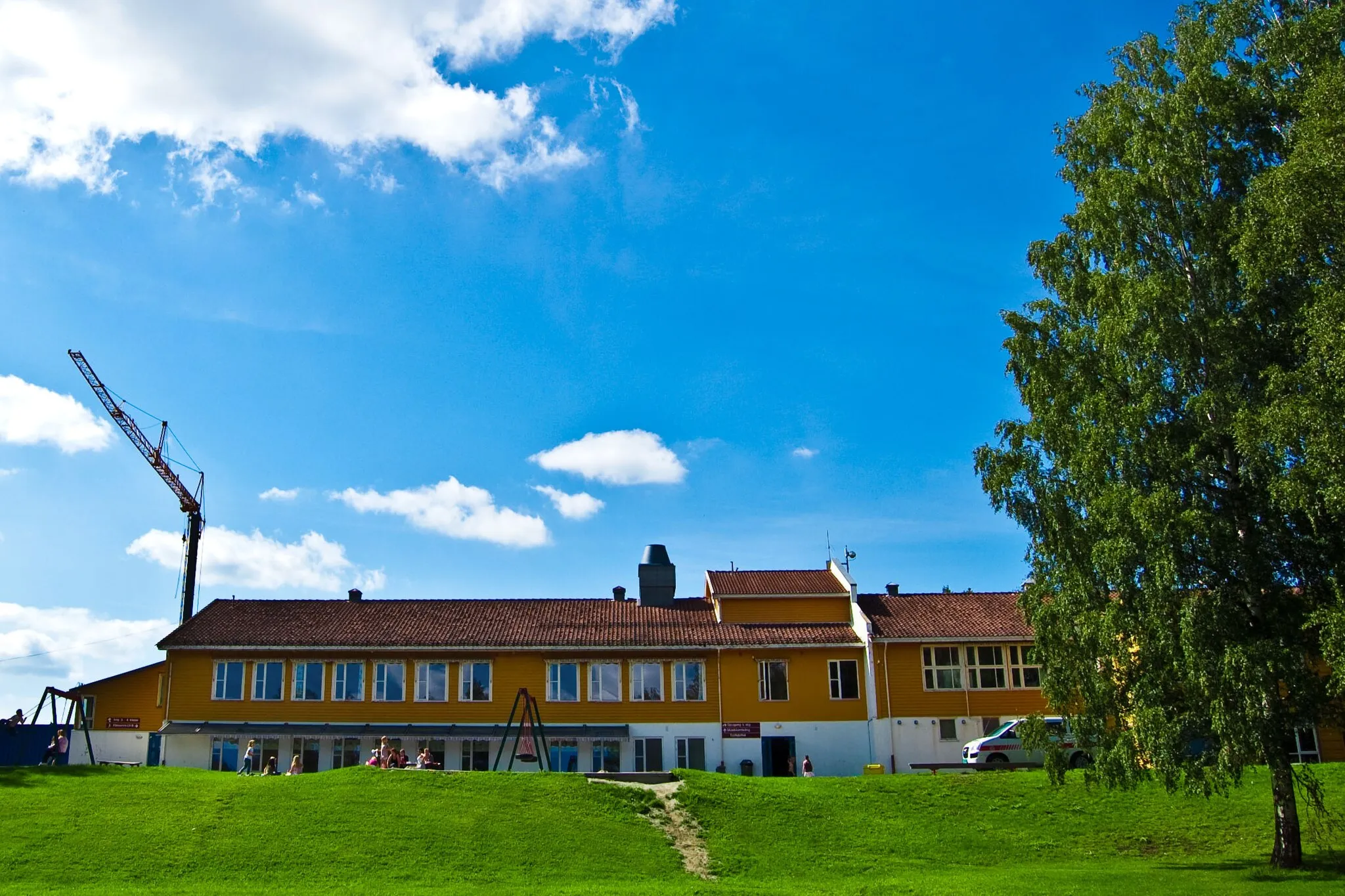 Photo showing: Kirkevoll skole, a primary school in Kirkevoll, Re, Vestfold, Norway