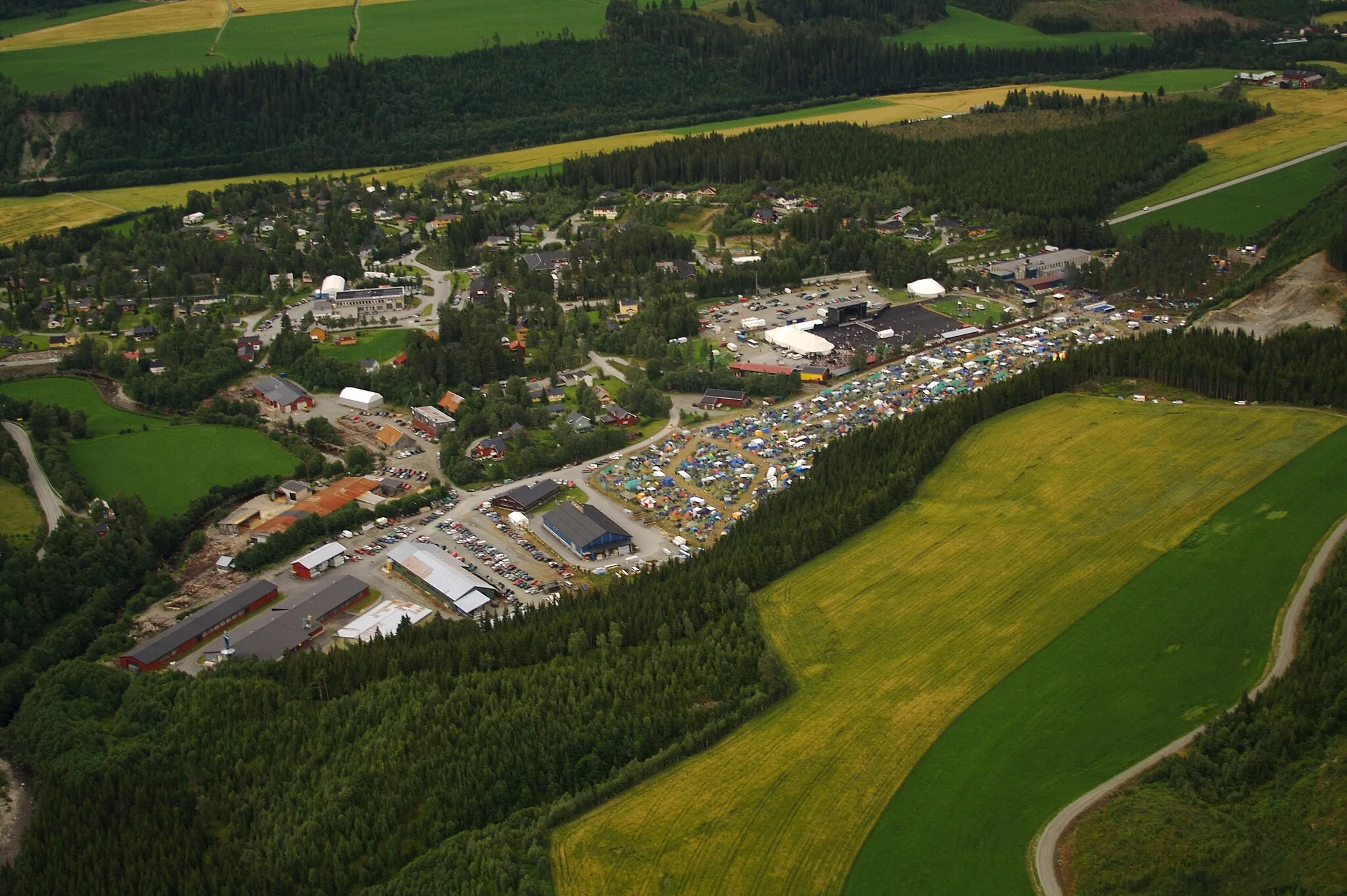 Photo showing: Storåsfestivalen from the air