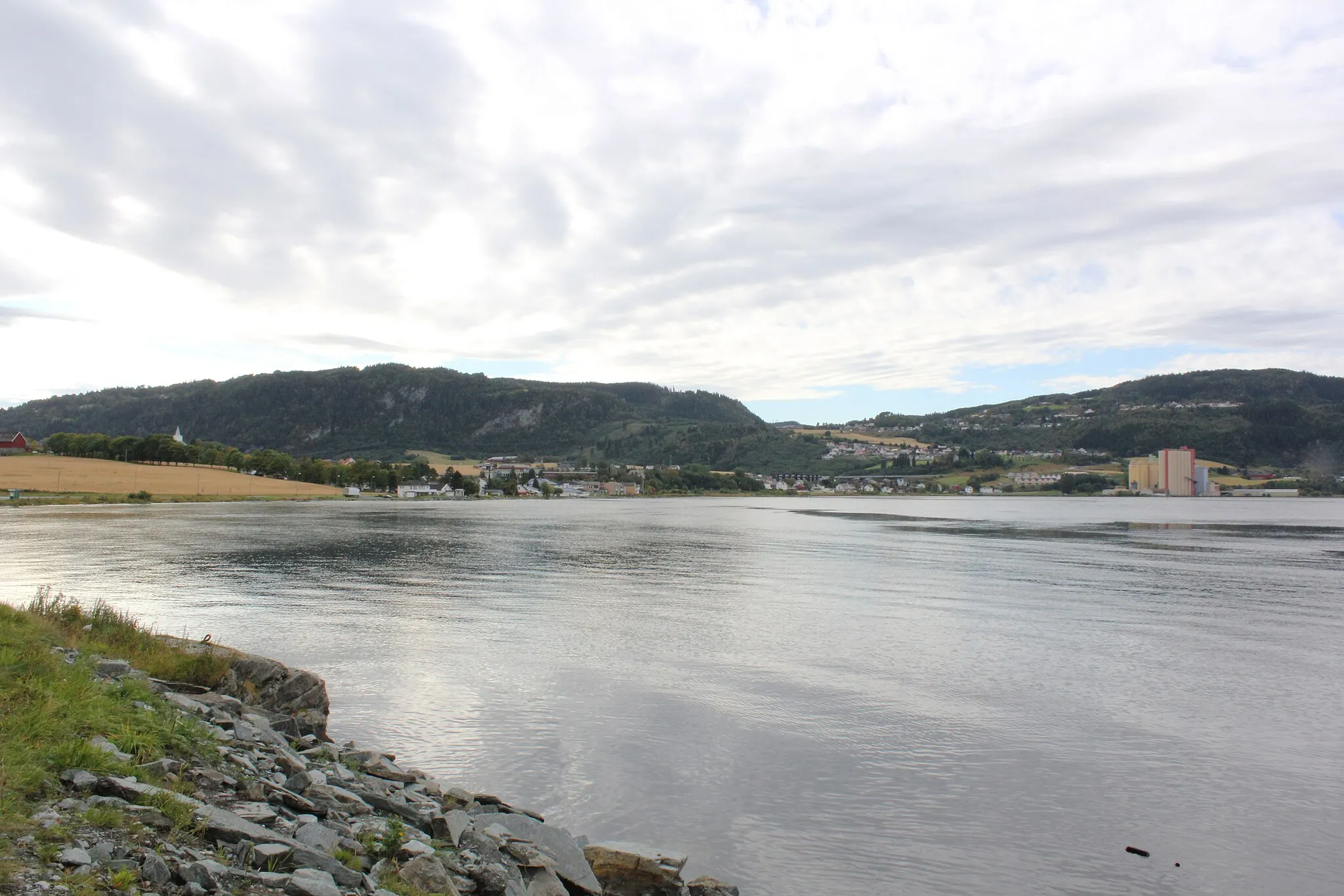 Photo showing: Buvika, a former municipality SW of Trondheim, Norway