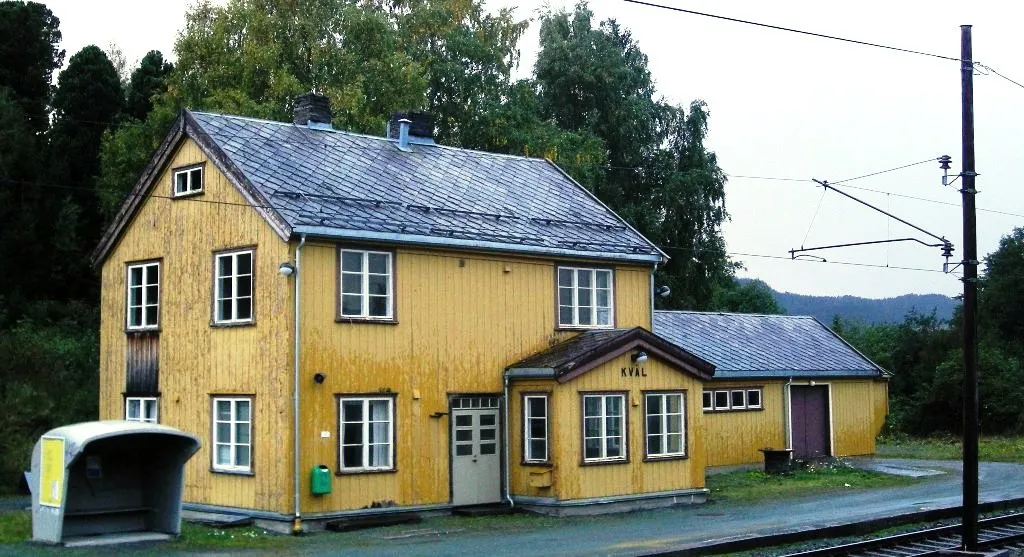 Photo showing: Kvål station on the Dovre and Røros lines (Sør-Trøndelag, Norway)