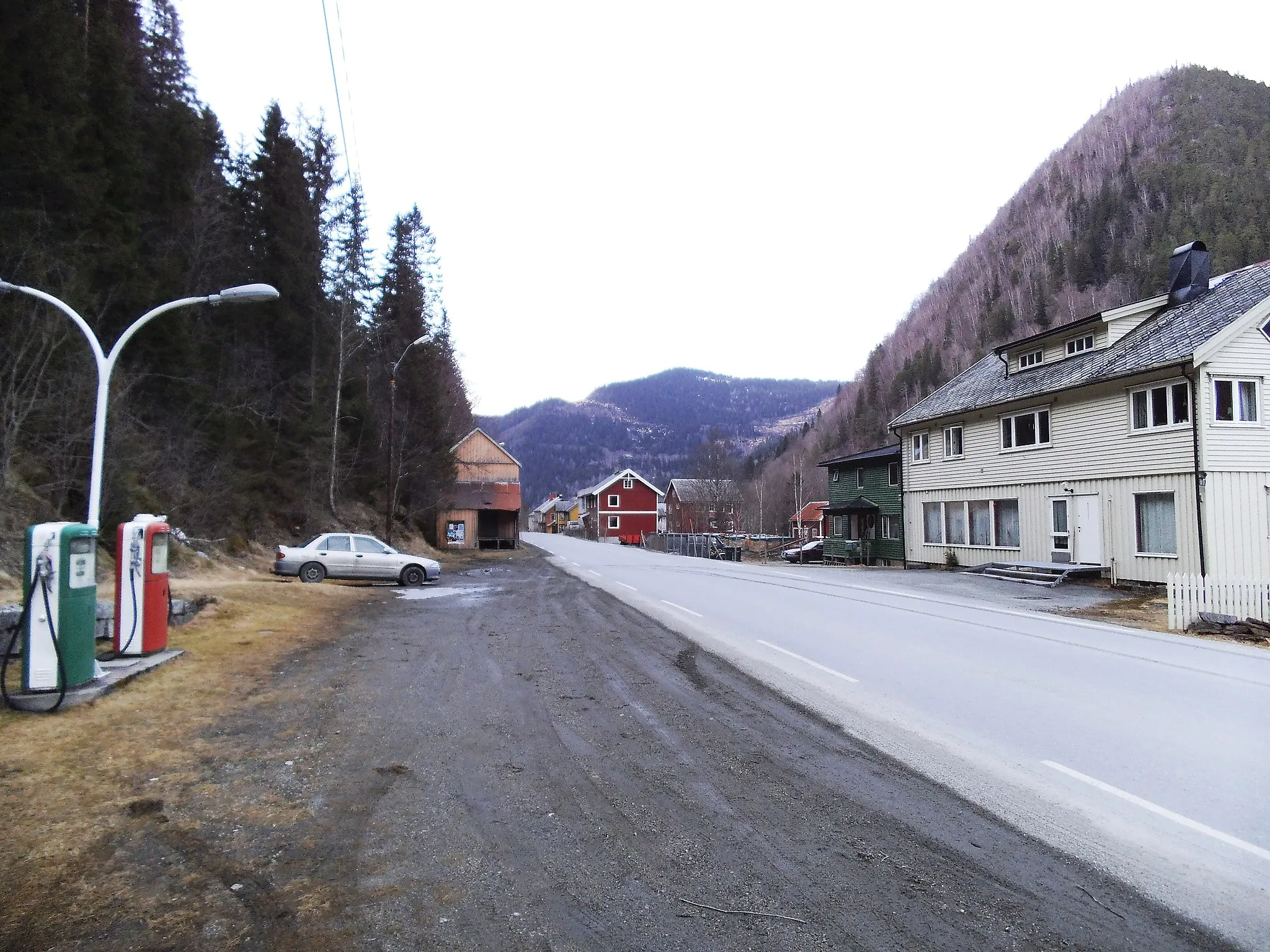 Photo showing: Rognes, a small village in the municipality of Midtre Gauldal in Sør-Trøndelag.