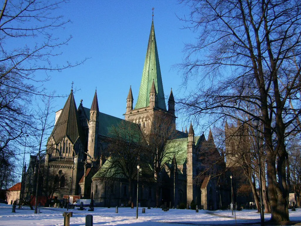 Photo showing: Nidaros Cathedral, Trondheim norway. View from northeast, April 2006.