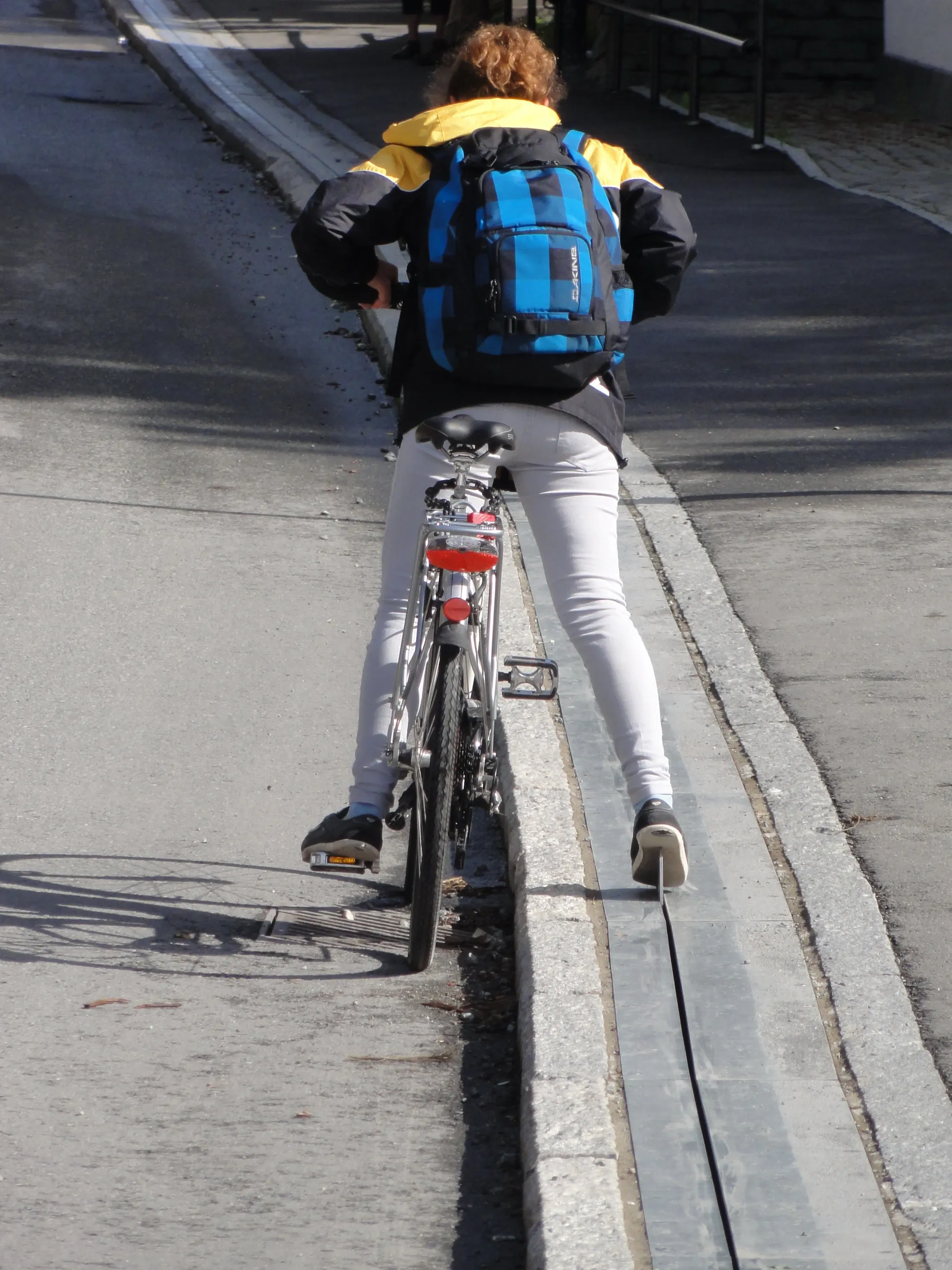 Photo showing: Bicycle lift in Trondheim