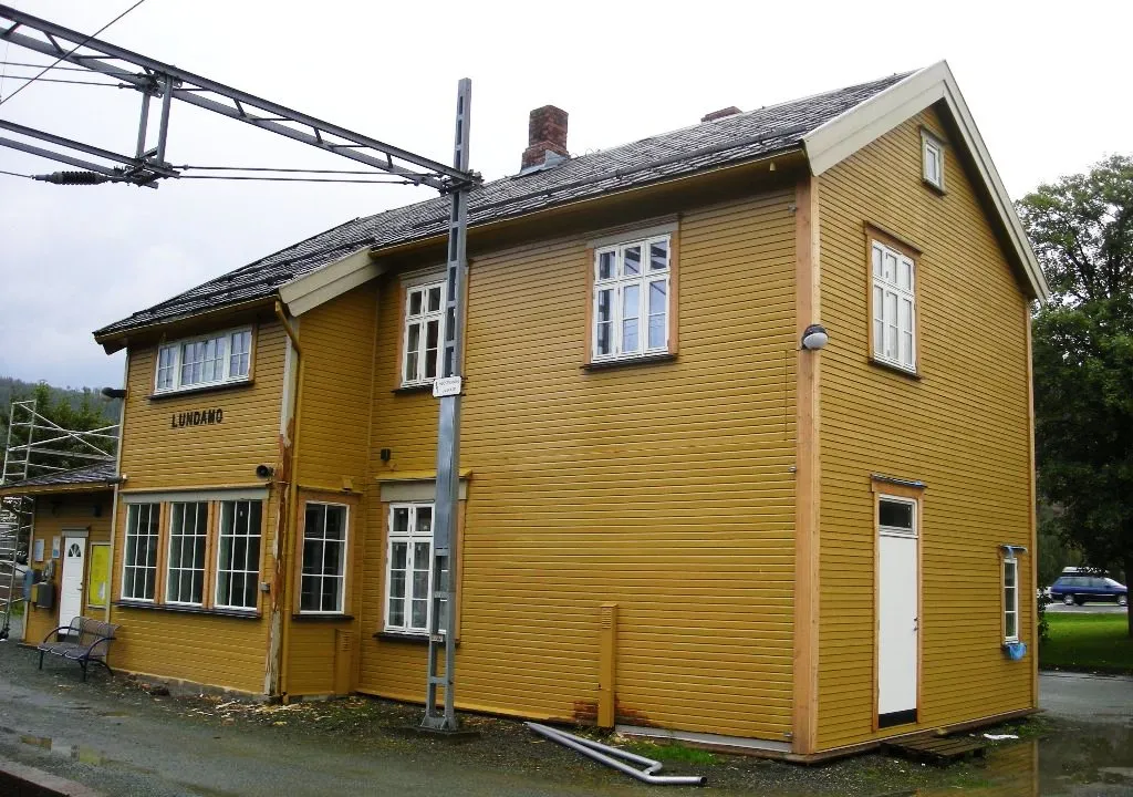 Photo showing: Lundamo station on the Dovre line (Sør-Trøndelag, Norway)