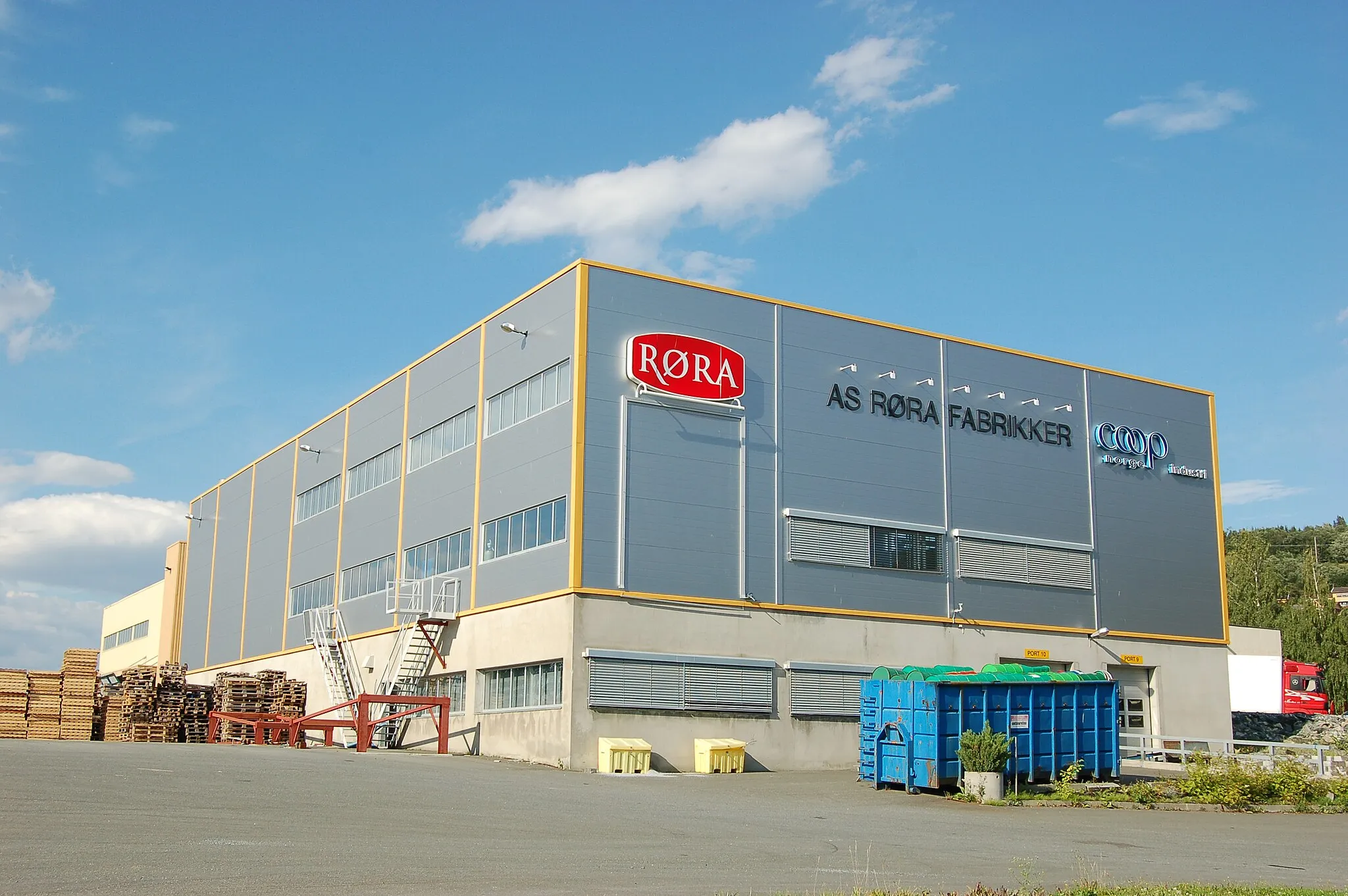 Photo showing: Røra Fabrikker manufacturing plant in Inderøy, Norway