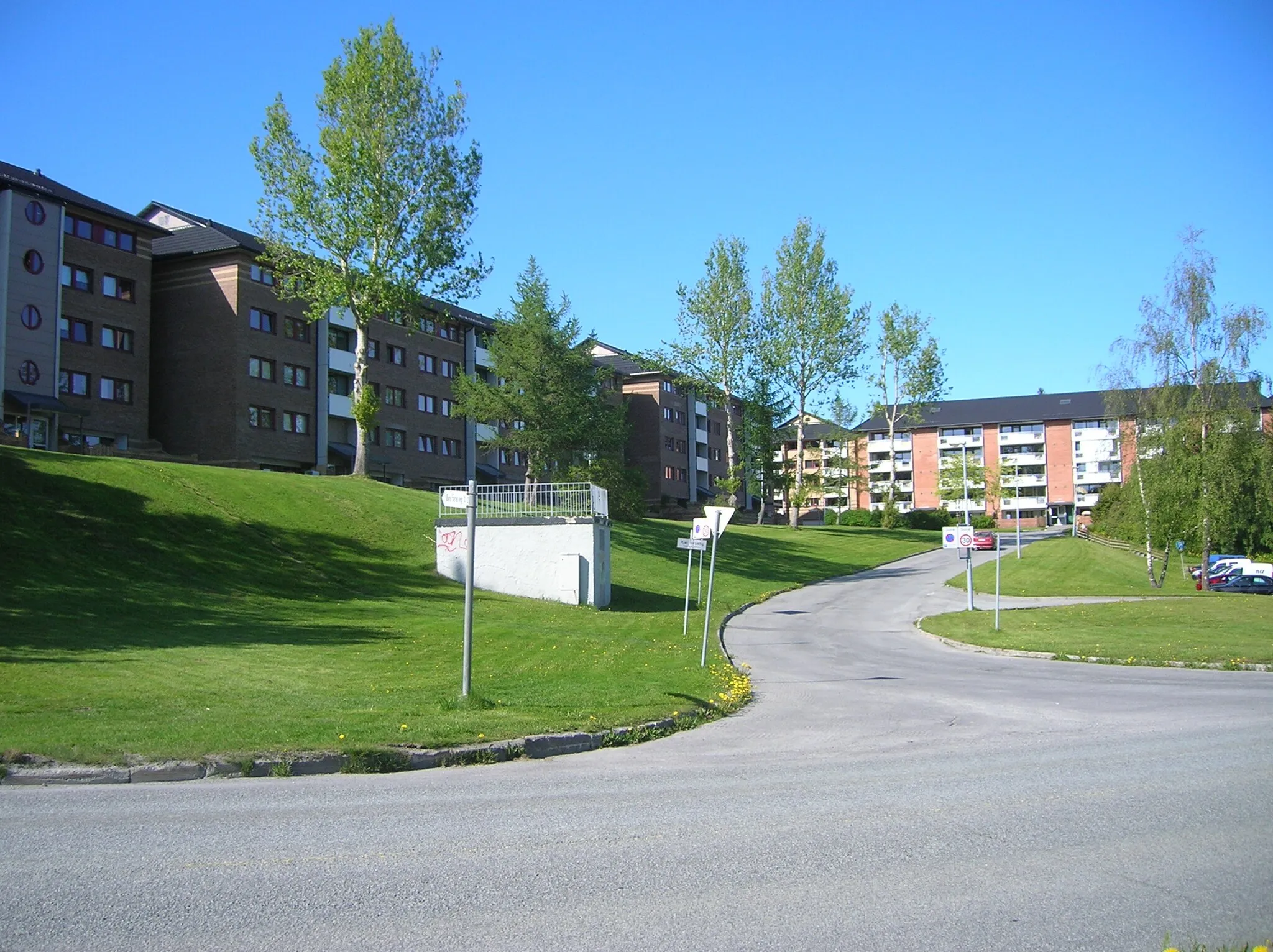 Photo showing: Picture of the blocks of flats at Flatåsen, Trondheim, Norway.