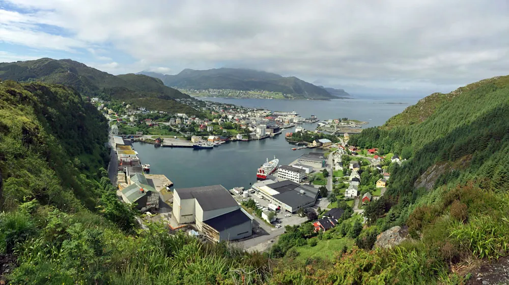 Photo showing: Aussicht vom Heid tursti auf Fosnavåg.