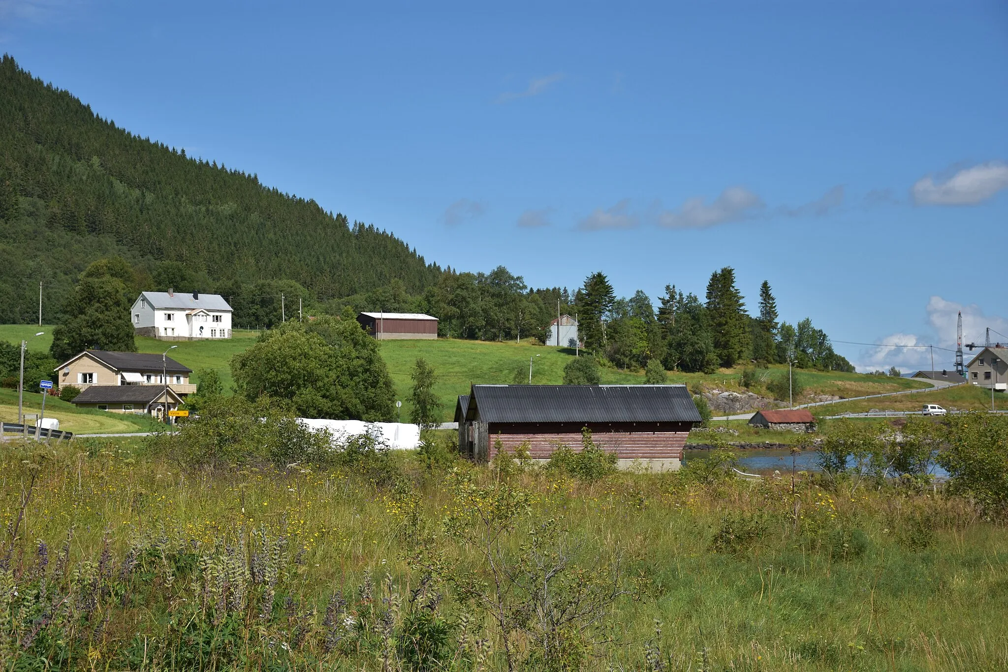 Photo showing: Tomrefjord (Tomra) i Vestnes