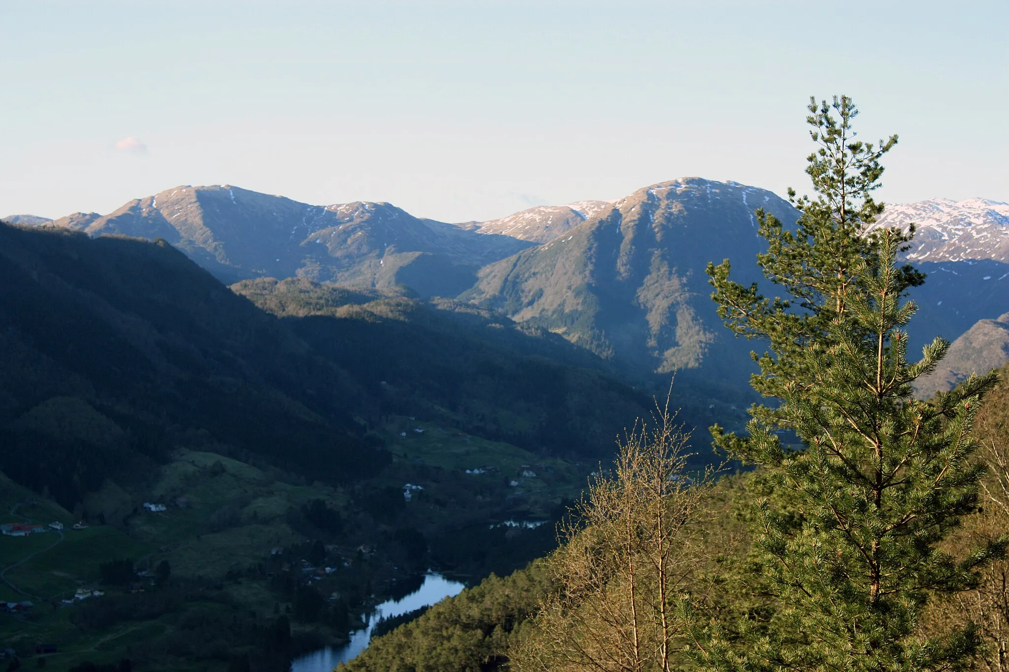 Photo showing: Hauglandsdalen, Fana, Bergen, Norway