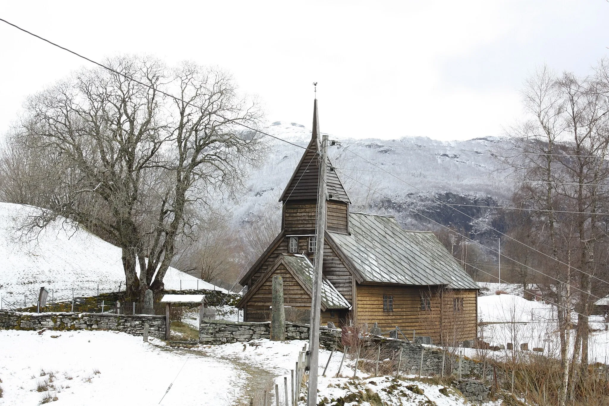 Photo showing: Bilde av Holdhus kirke.