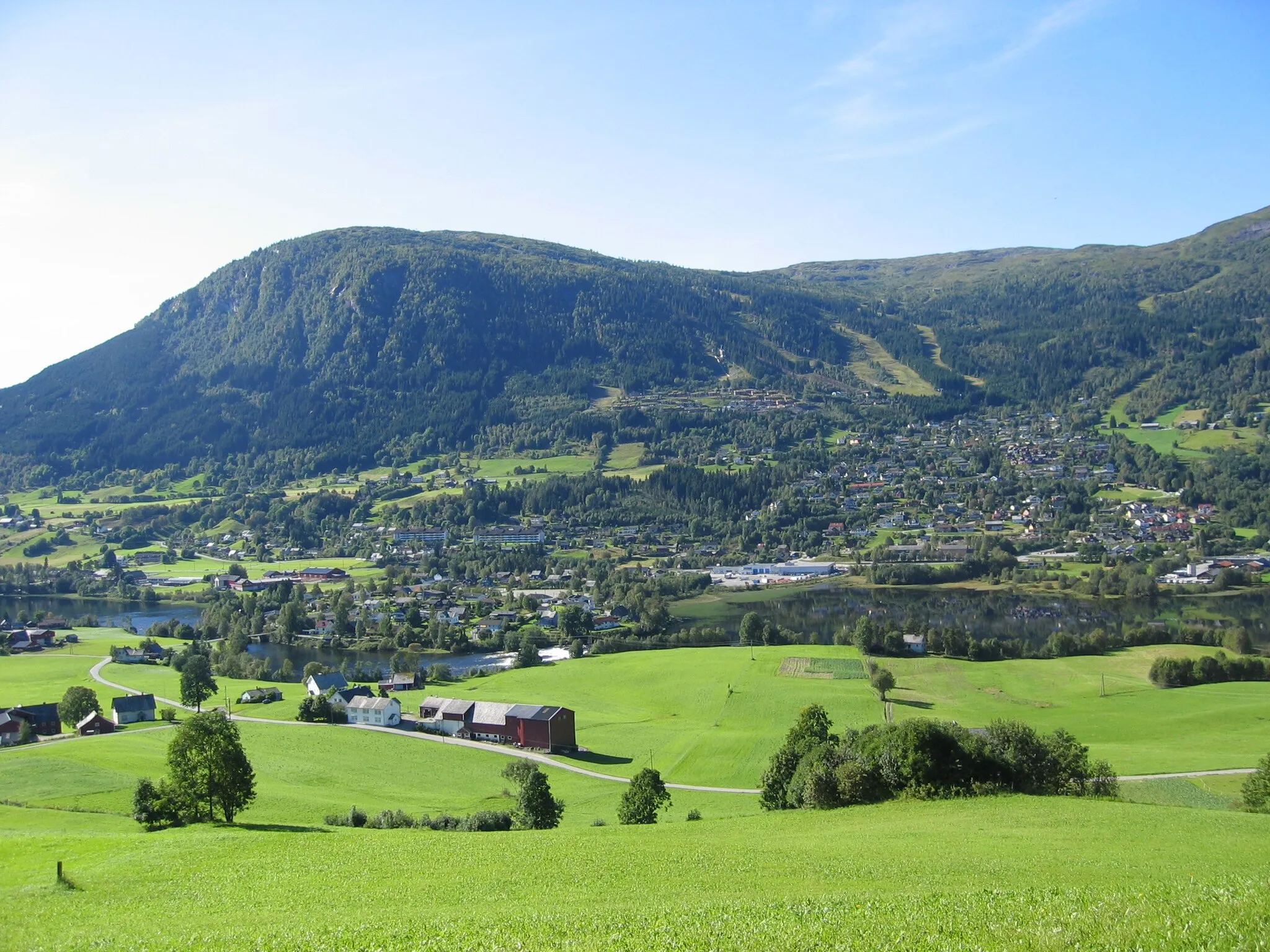 Photo showing: Skulestadmoen på Voss