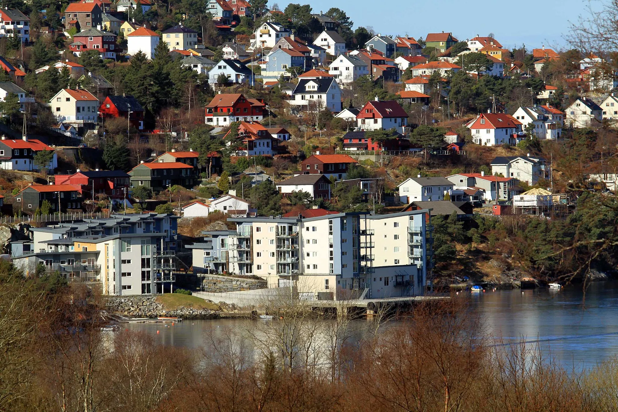 Photo showing: Tømmervågen, Eidsvåg, Bergen, Hordaland, Norway