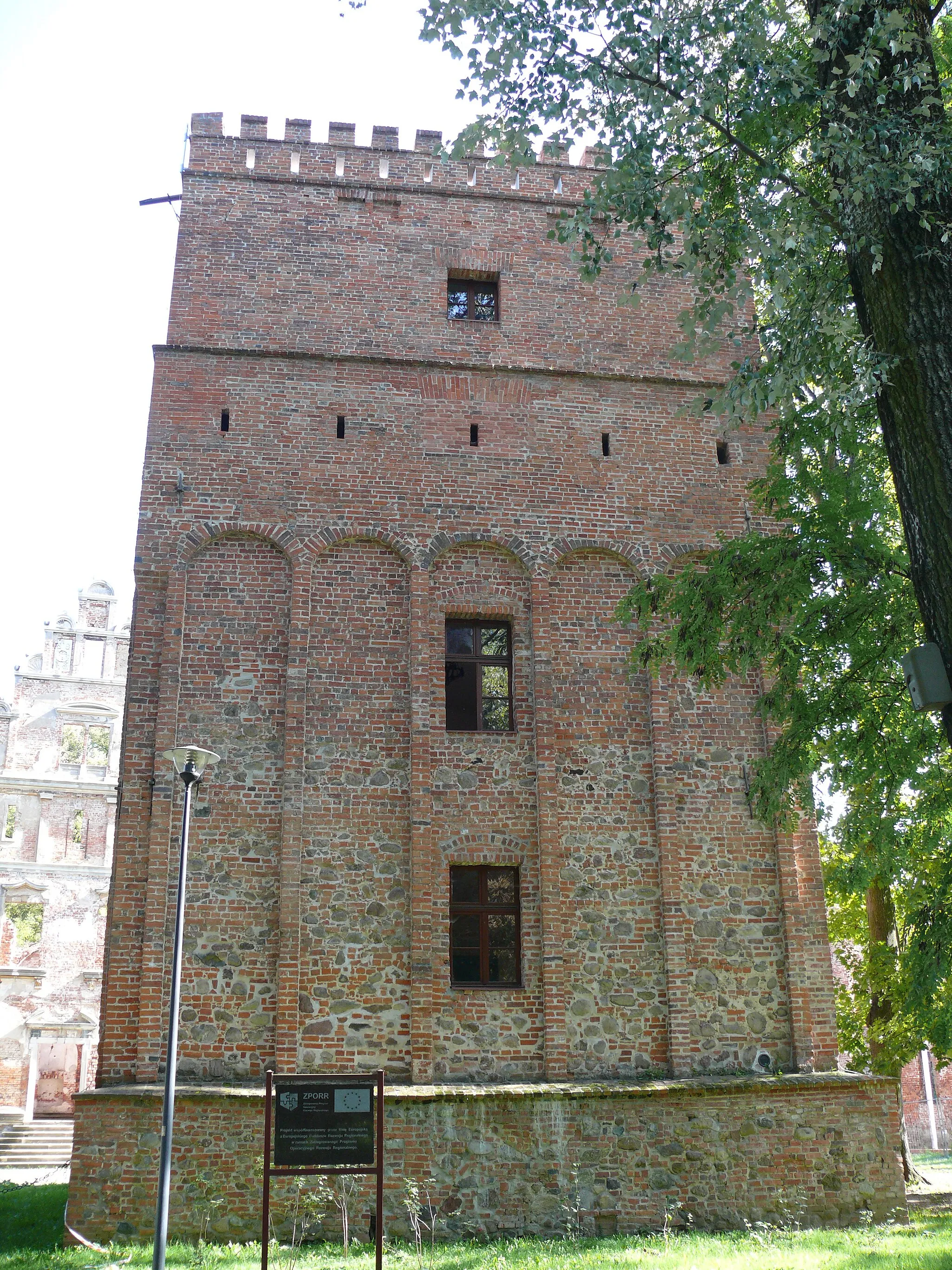 Photo showing: Wieża kasztelańska
Żmigród, ul. Poznańska, Żmigród