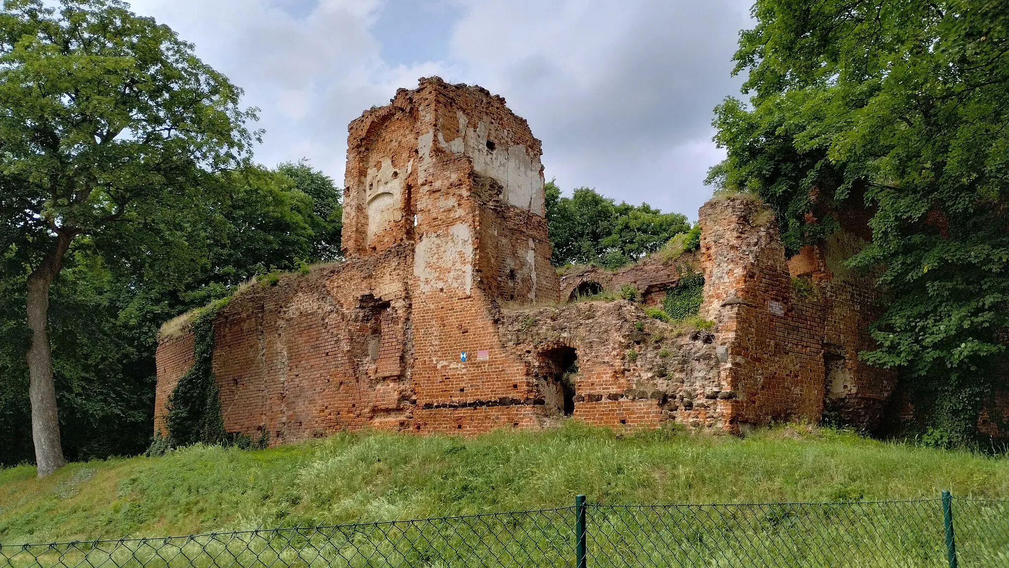 Photo showing: Ruiny Zamku książąt oleśnickich z XIV w. w Miliczu