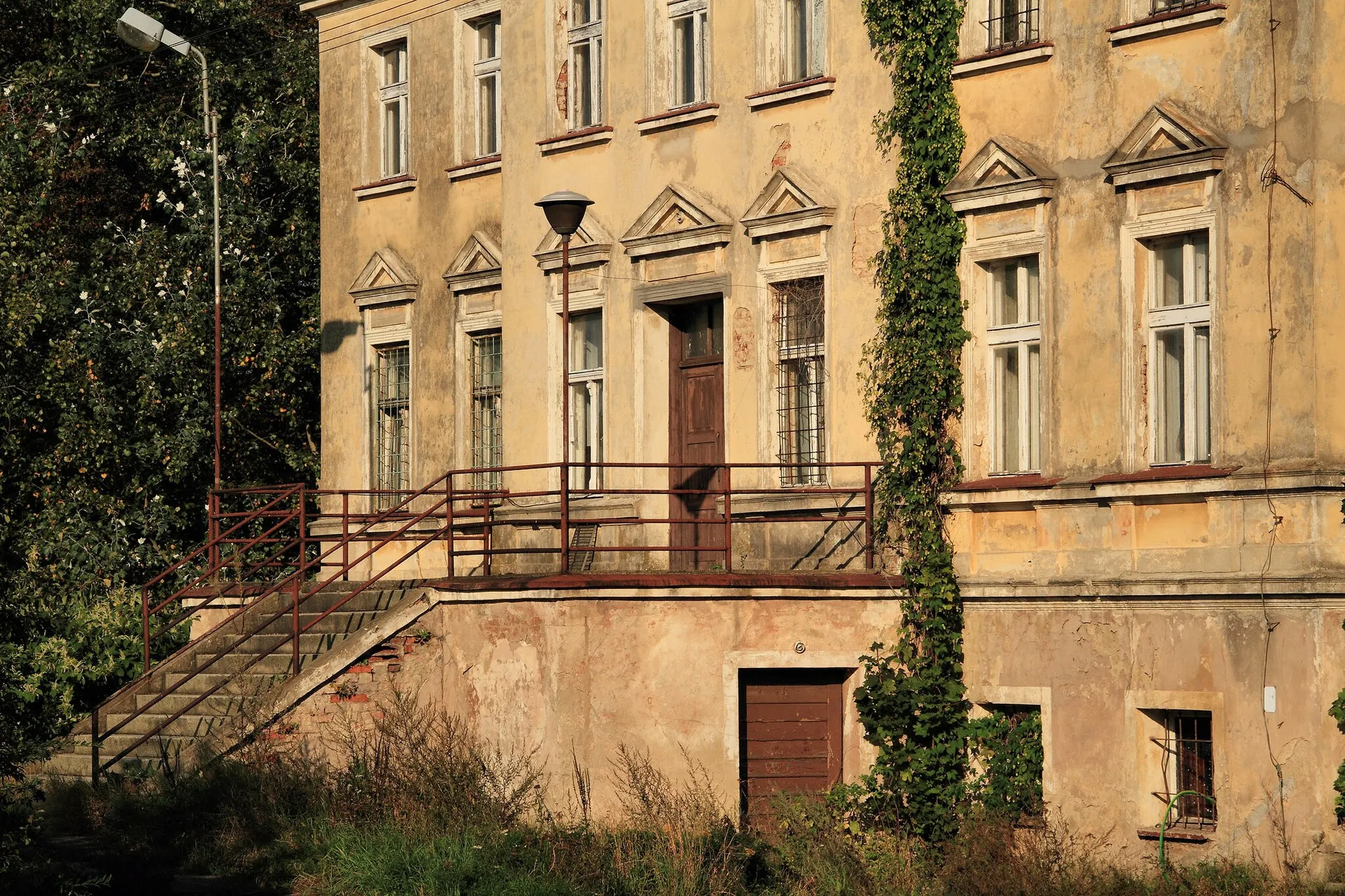 Photo showing: Tarnówek - pałac (zabytek nr A/3399/599/L z dn. 19.04.83