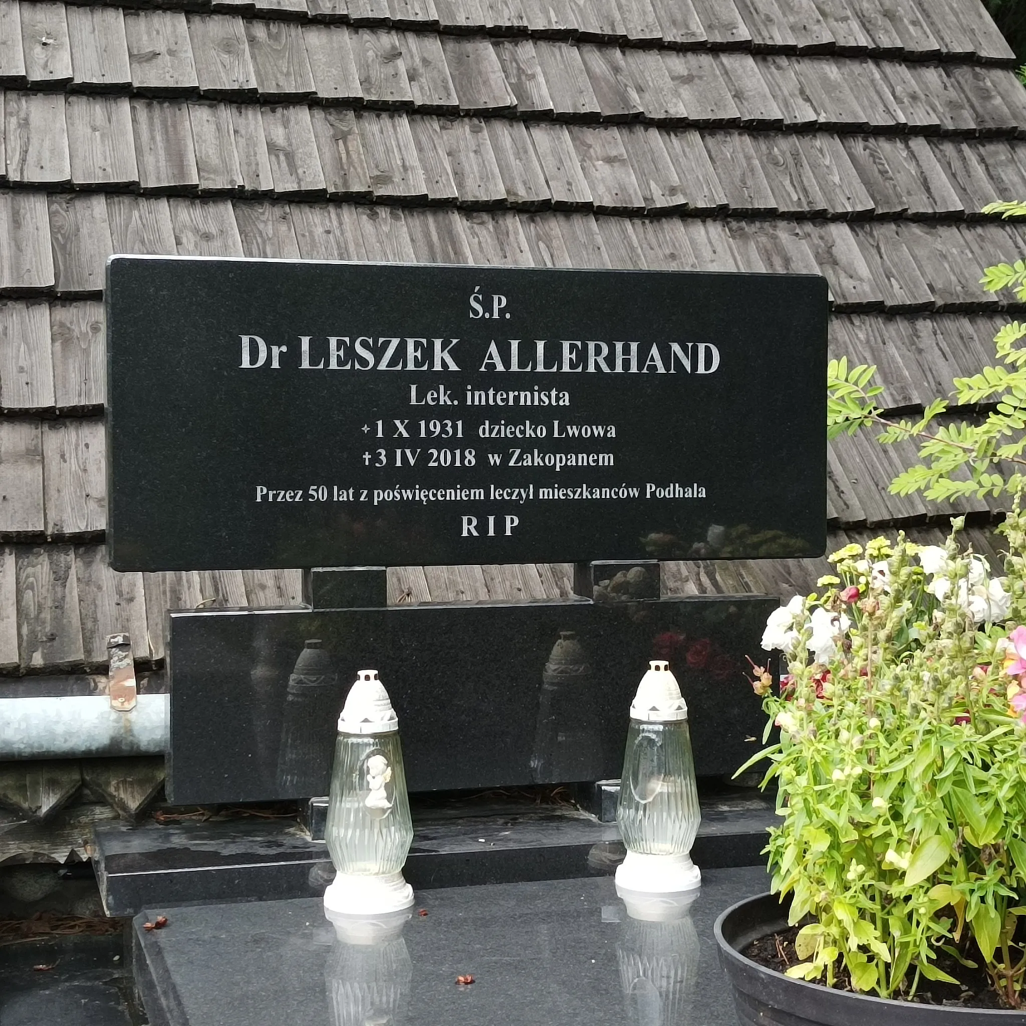 Photo showing: Grób Leszka Allerhanda na Nowym Cmentarzu w Zakopanem