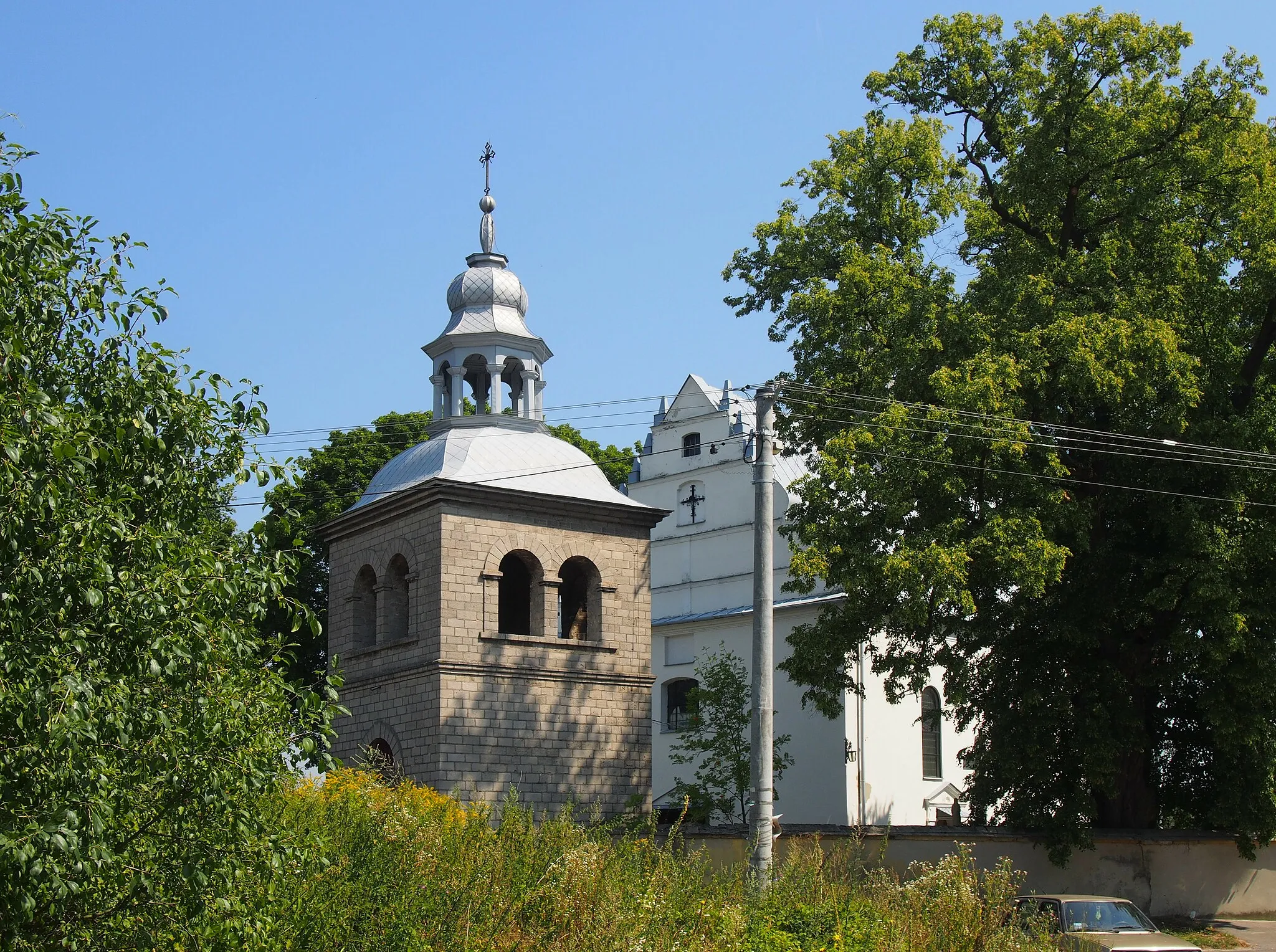 Photo showing: Church of Transfiguration and Holy Spirit in Wiśniowa, powiat staszowski, Świętokrzyskie Voivodeship, Poland.