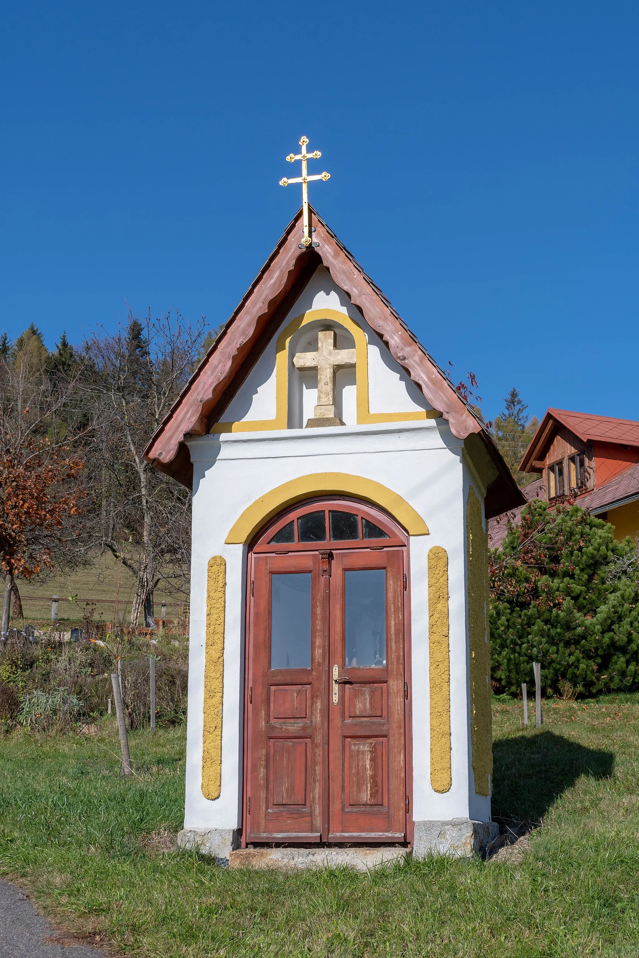 Photo showing: Kaplička v horní části obce Studené