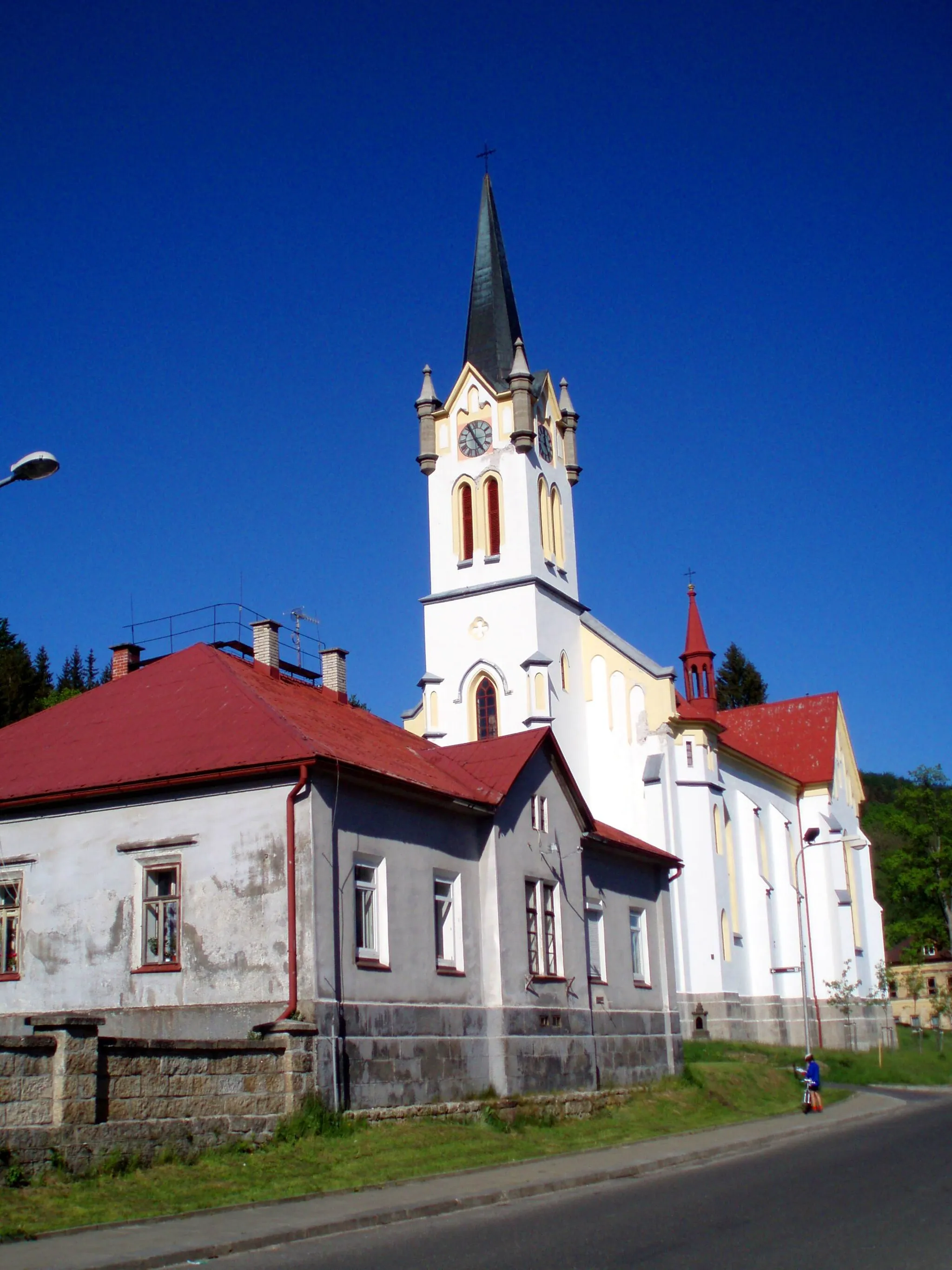 Photo showing: Kirche Josefův Důl