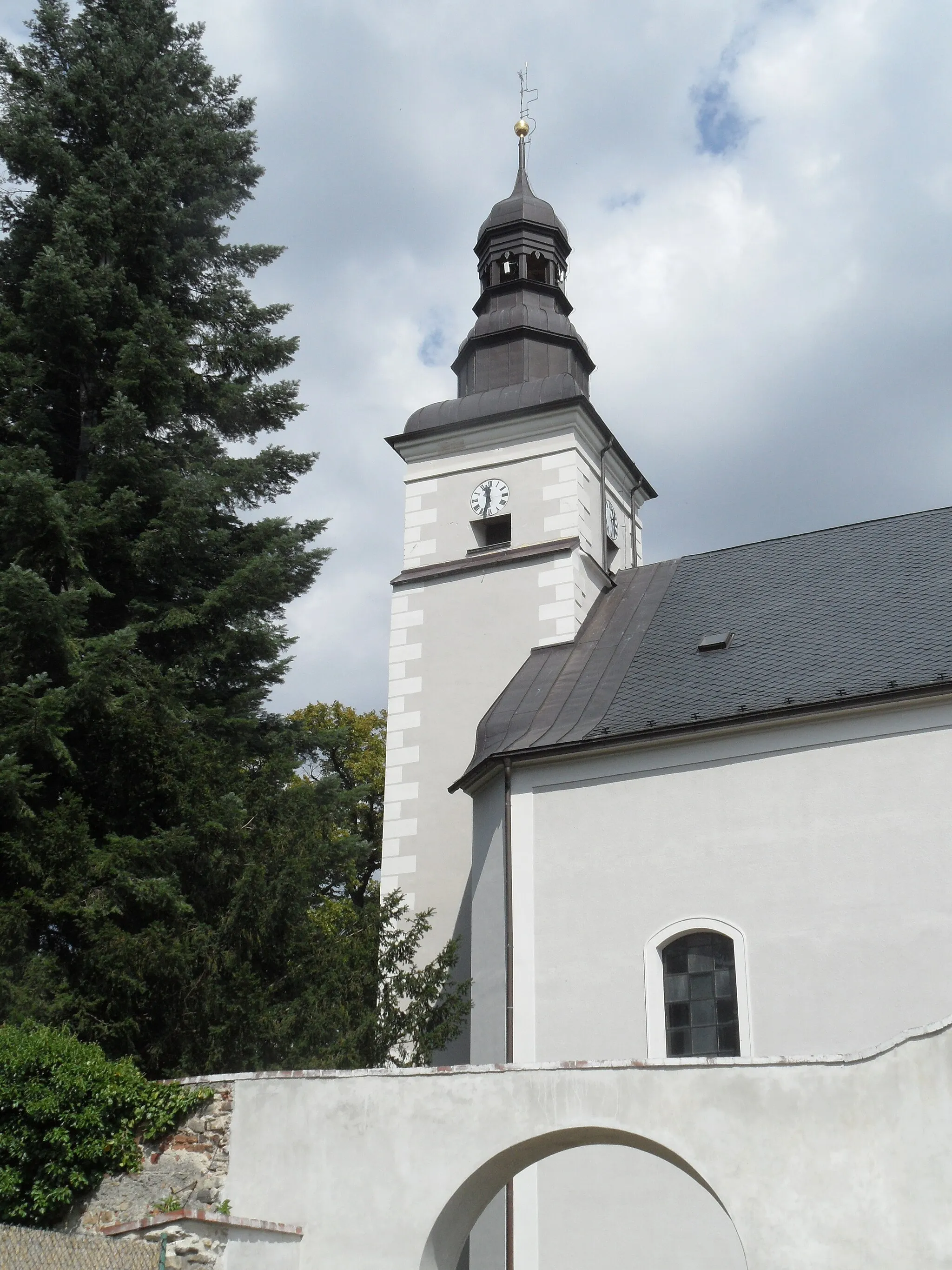 Photo showing: Vlčice: Saint Bartholomew Church. Jeseník District, the Czech Republic.