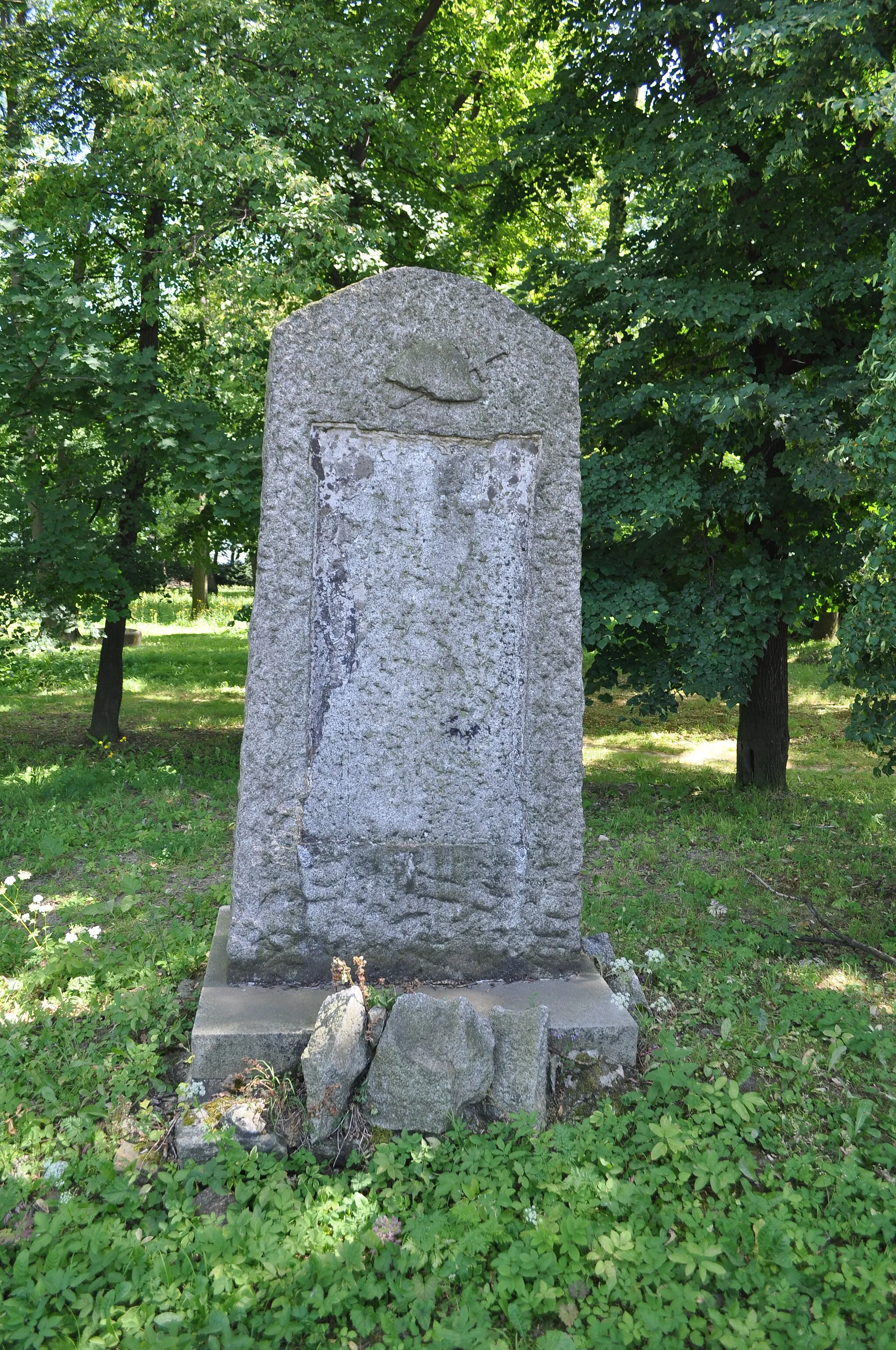 Photo showing: Monument in Chełmiec