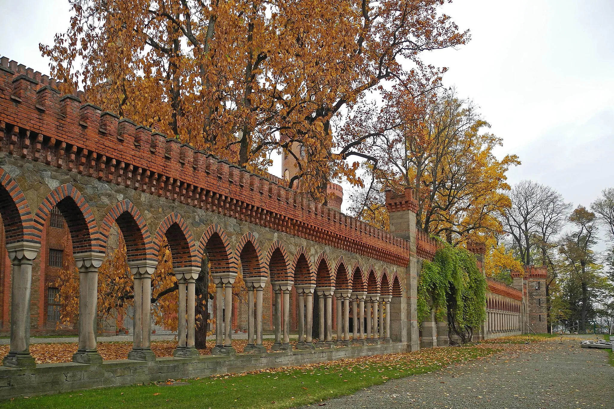 Photo showing: Schloss Kamenz in Niederschlesien (Kamieniec Ząbkowicki)