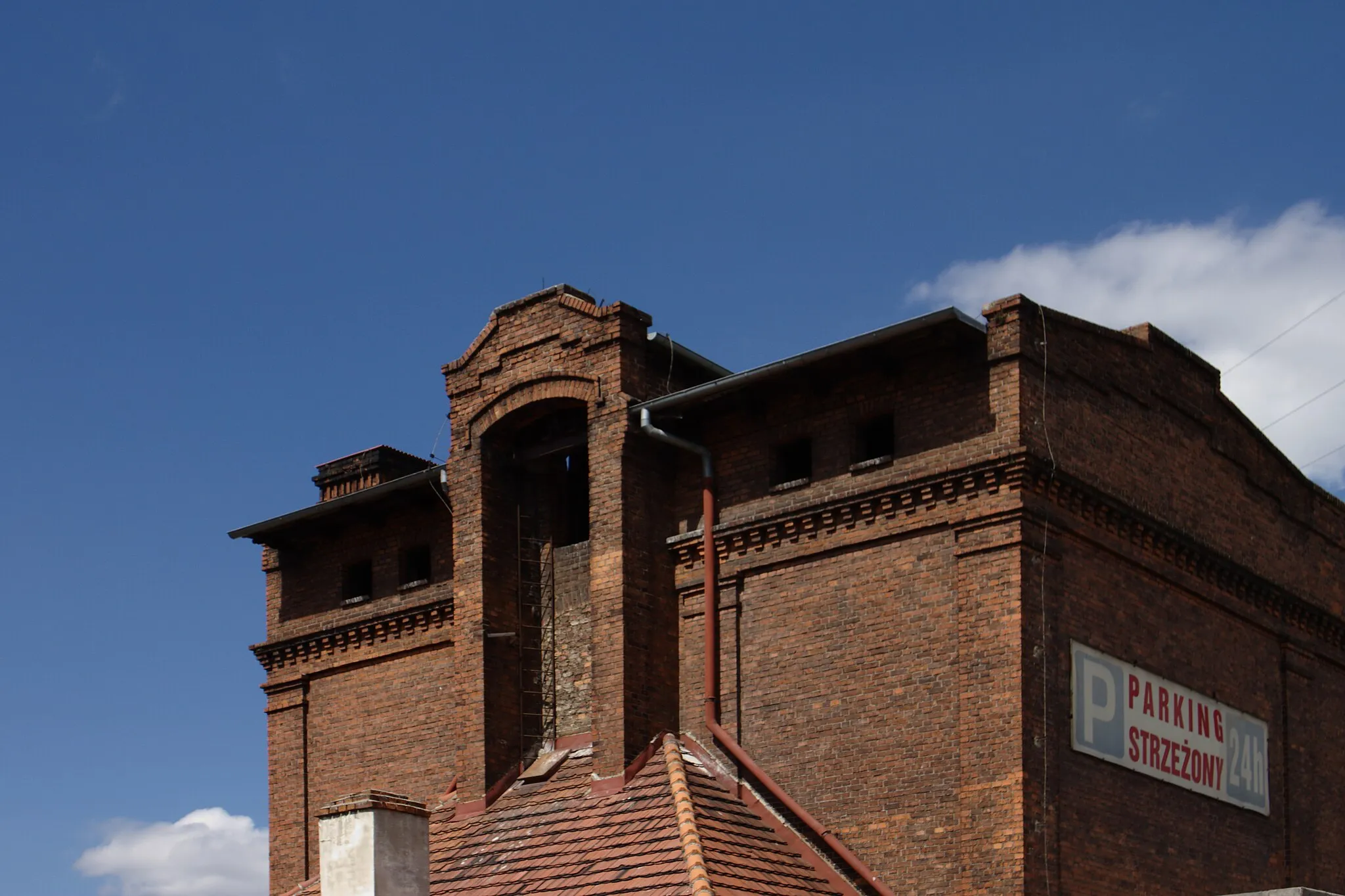 Photo showing: An old factory in the northern part of Oława, near Odra River. Lower Silesian Voivodeship, Poland