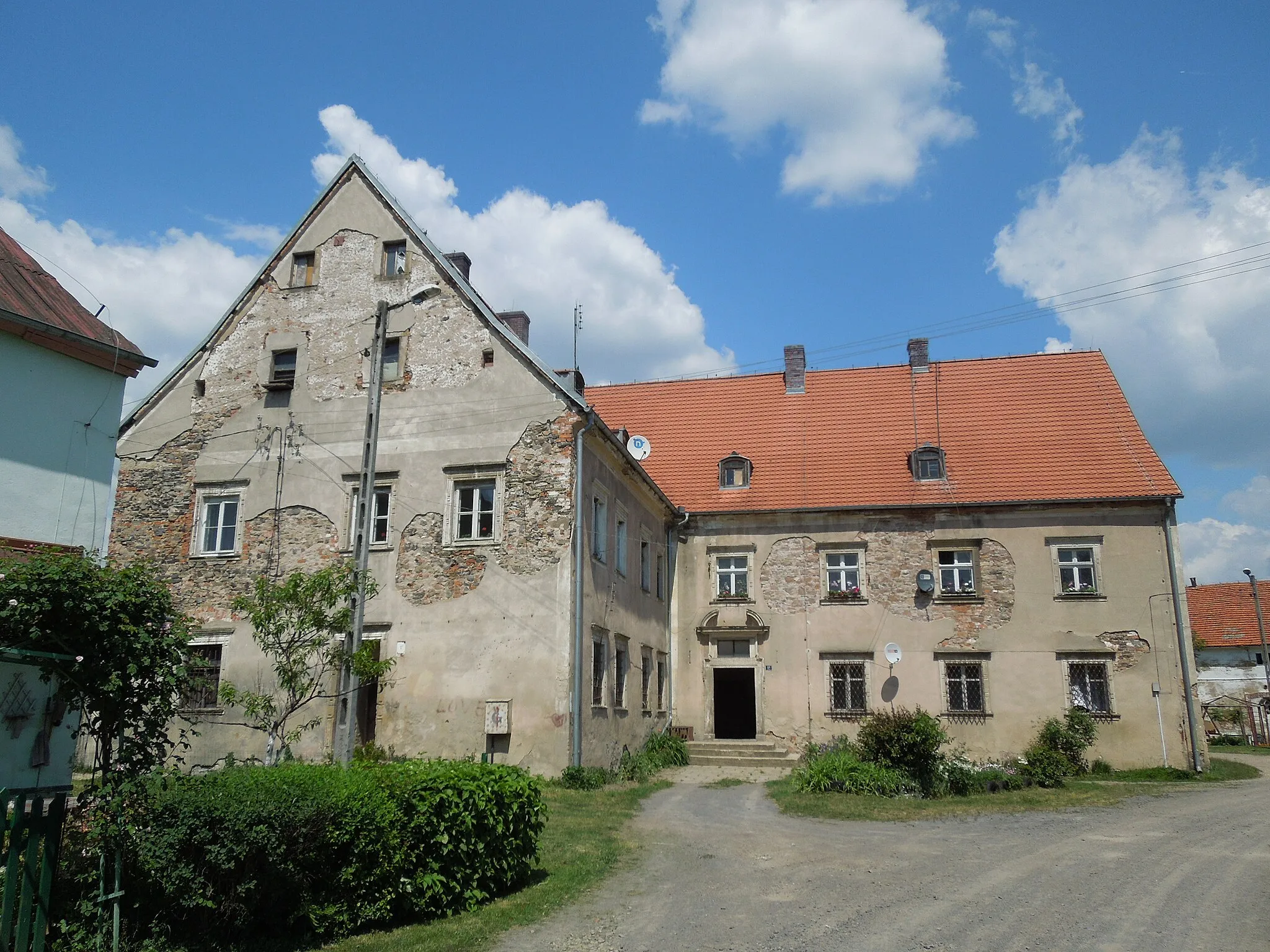Photo showing: Krajów (German: Krayn): erstwhile castle of the Counts von Schweinitz