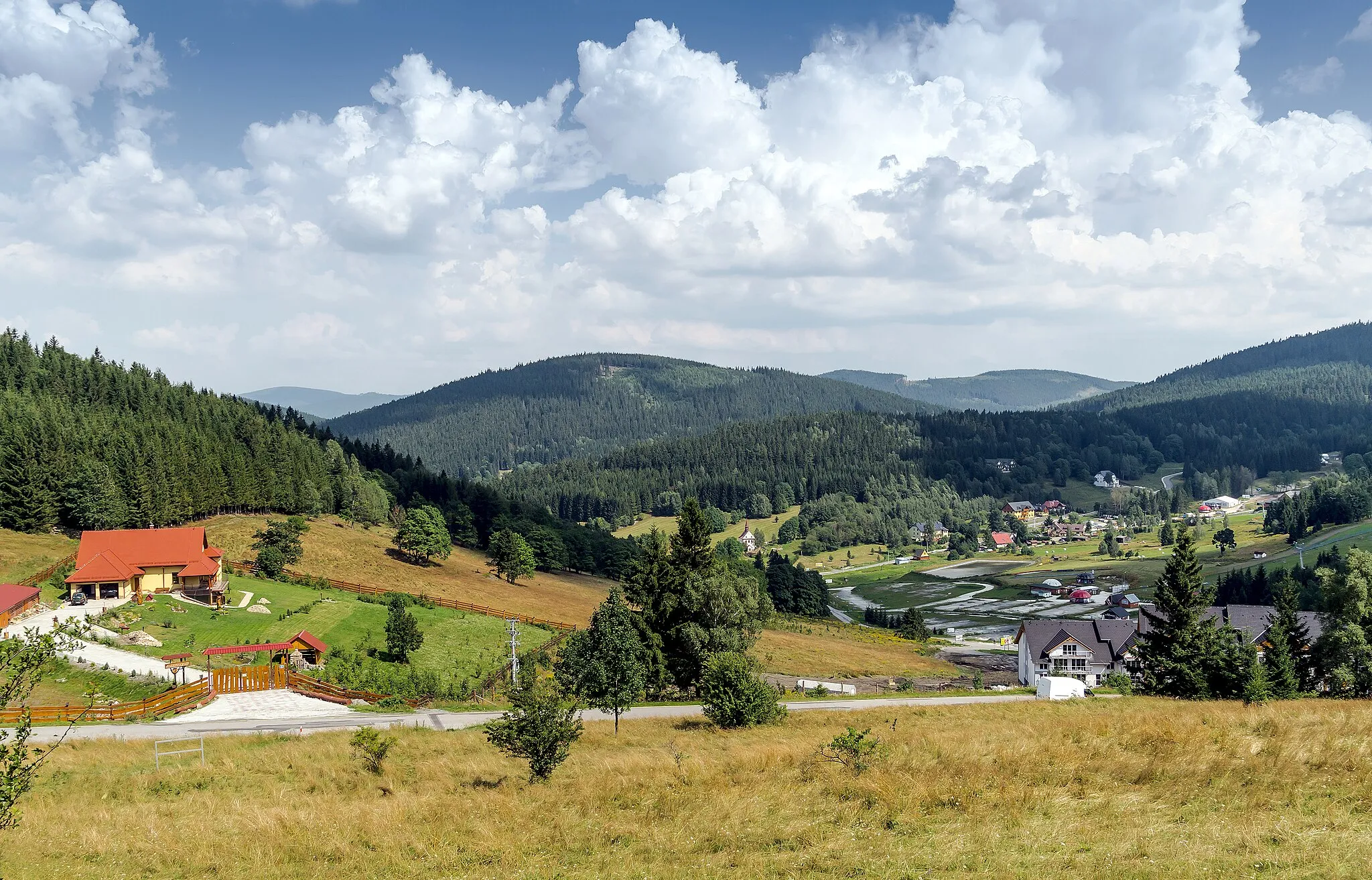 Photo showing: Park krajobrazowy Śnieżnicki Park Krajobrazowy.