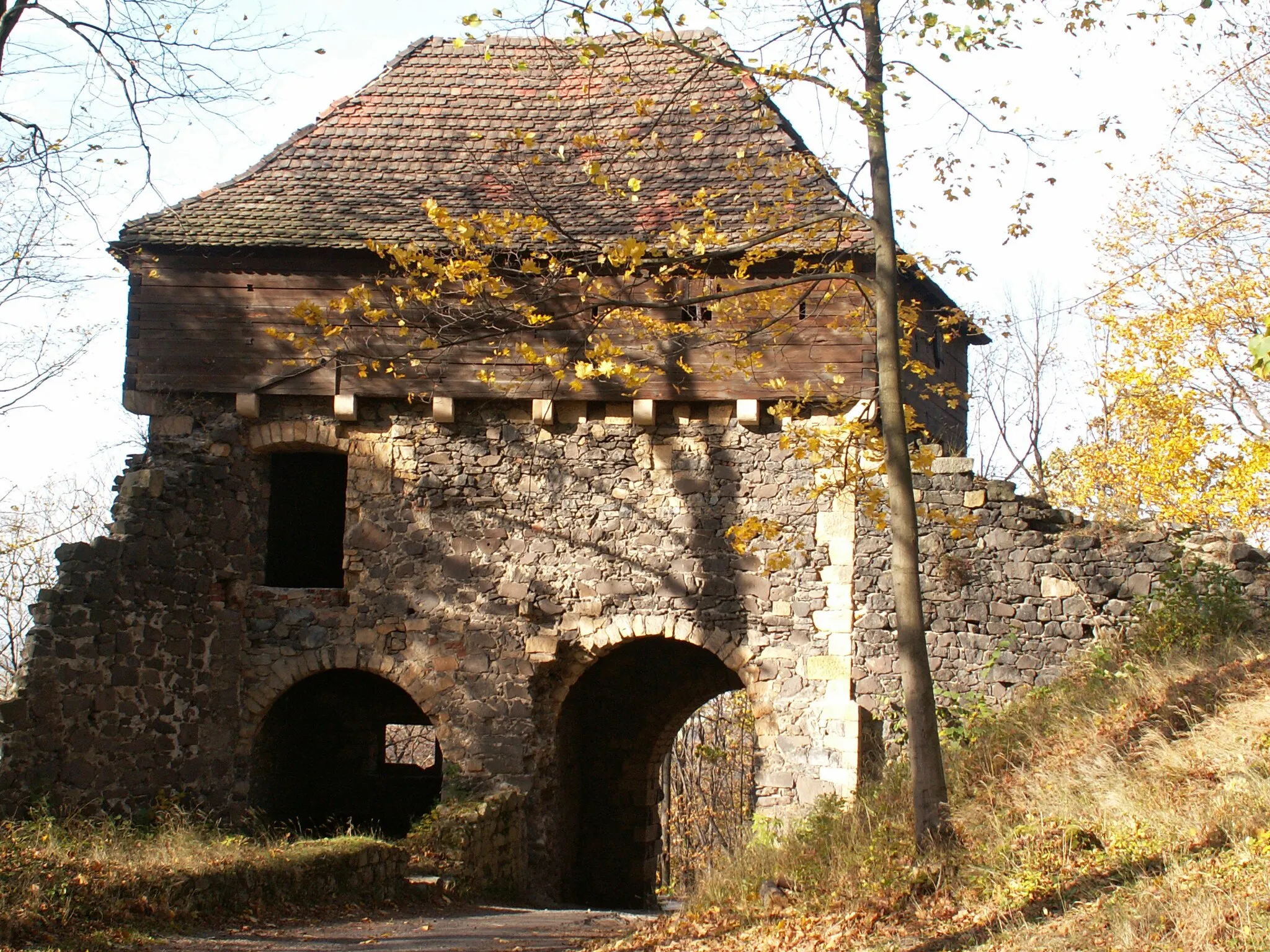 Photo showing: zespół zamkowy, XV-XX: - zamek Grodziec, gmina Zagrodno, powiat złotoryjski