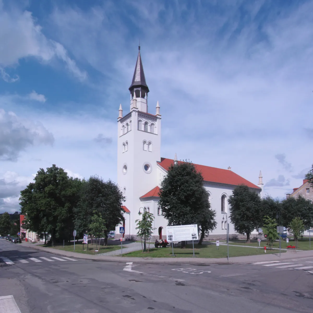 Photo showing: Former protestant church in Bolków (July 2021). Picture taken from the Kamieniogórska and Niepodległości street.